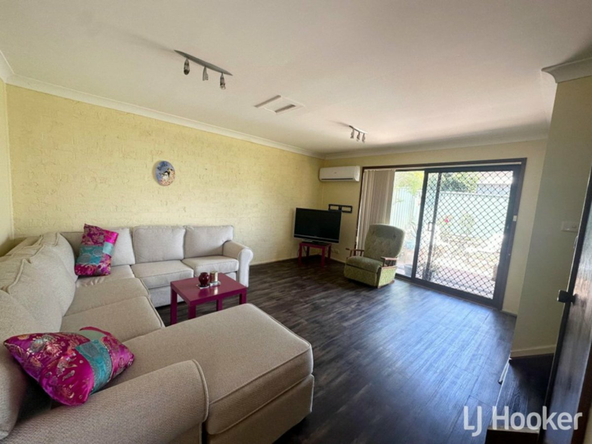 5/76 King Street Muswellbrook NSW Property Details LJ Hooker