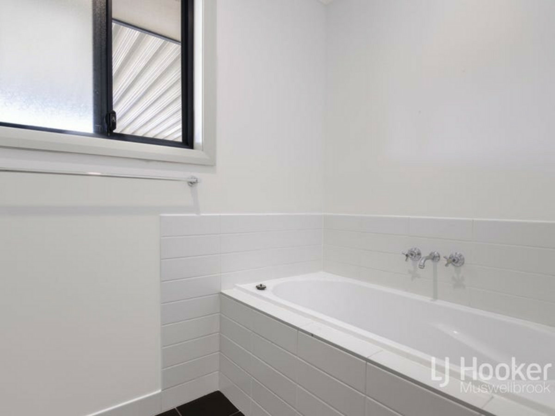 5 Lou Fisher Place, MUSWELLBROOK