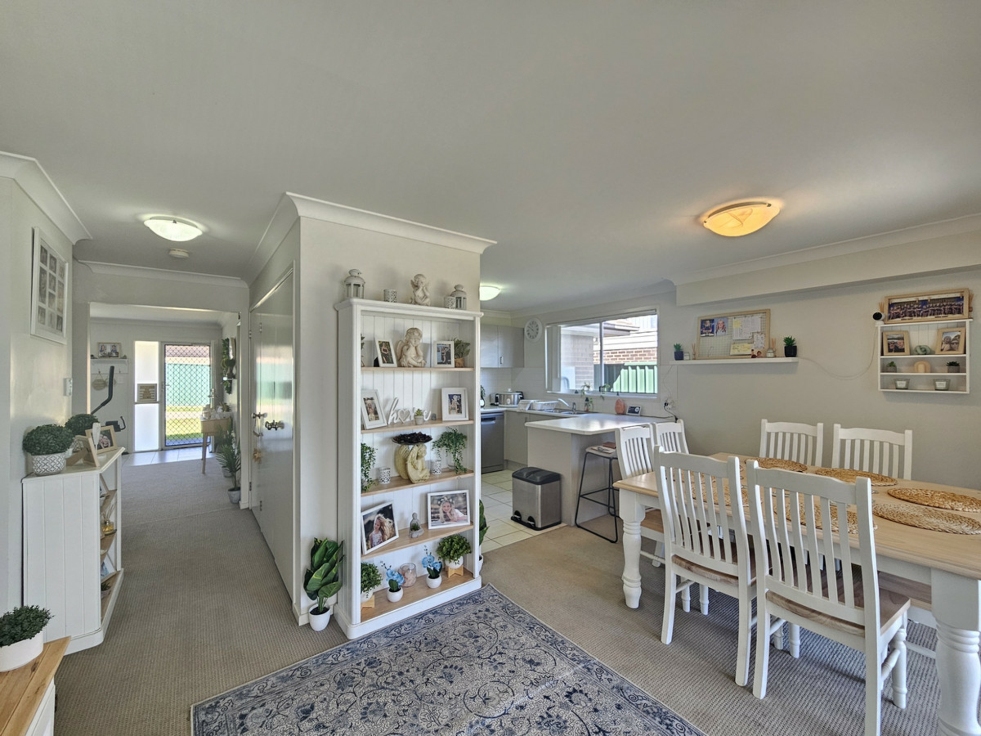 35 Hunt Place — photo 5 of 7