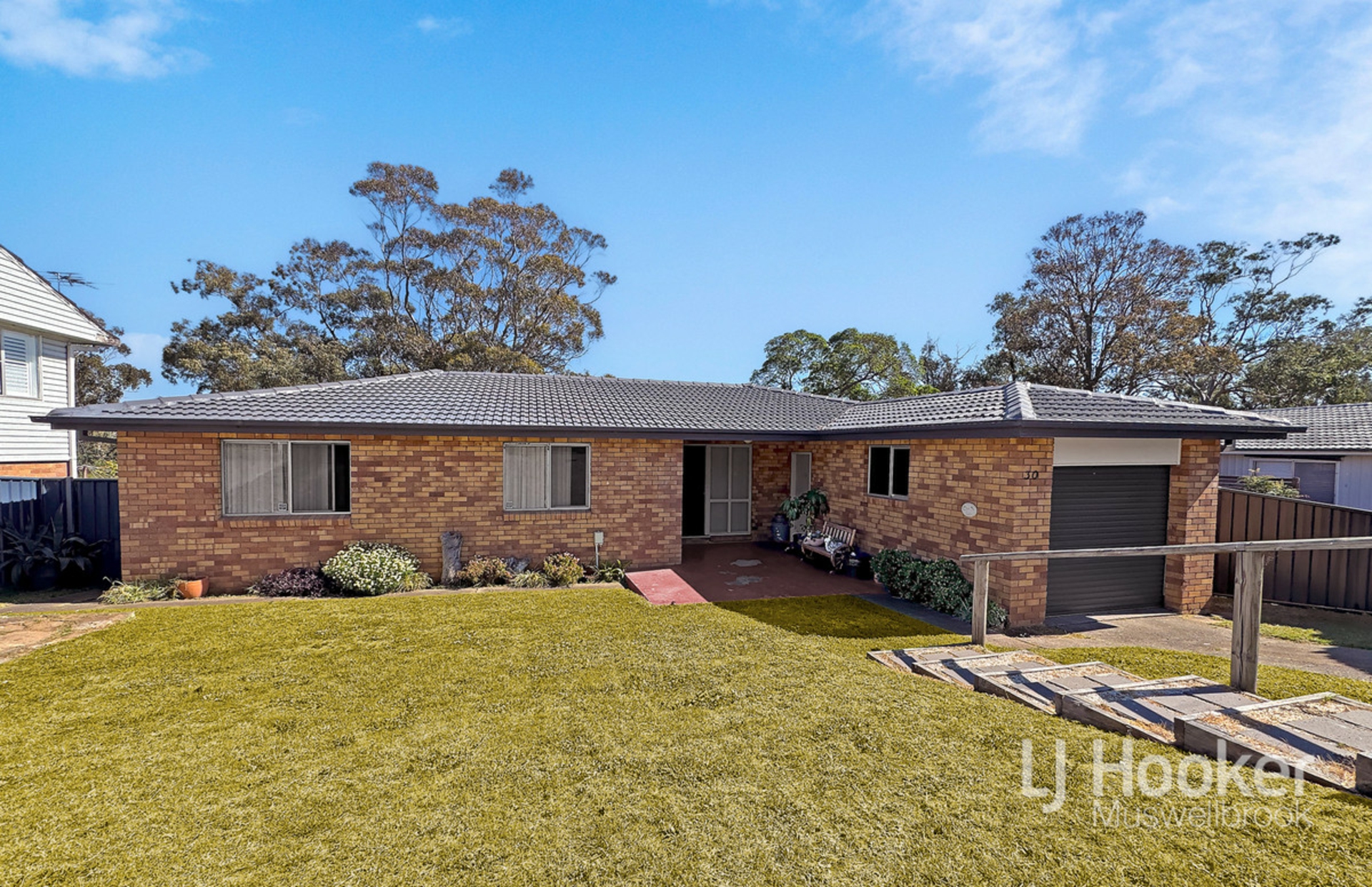 30 Cousins Street — photo from LJ Hooker Muswellbrook