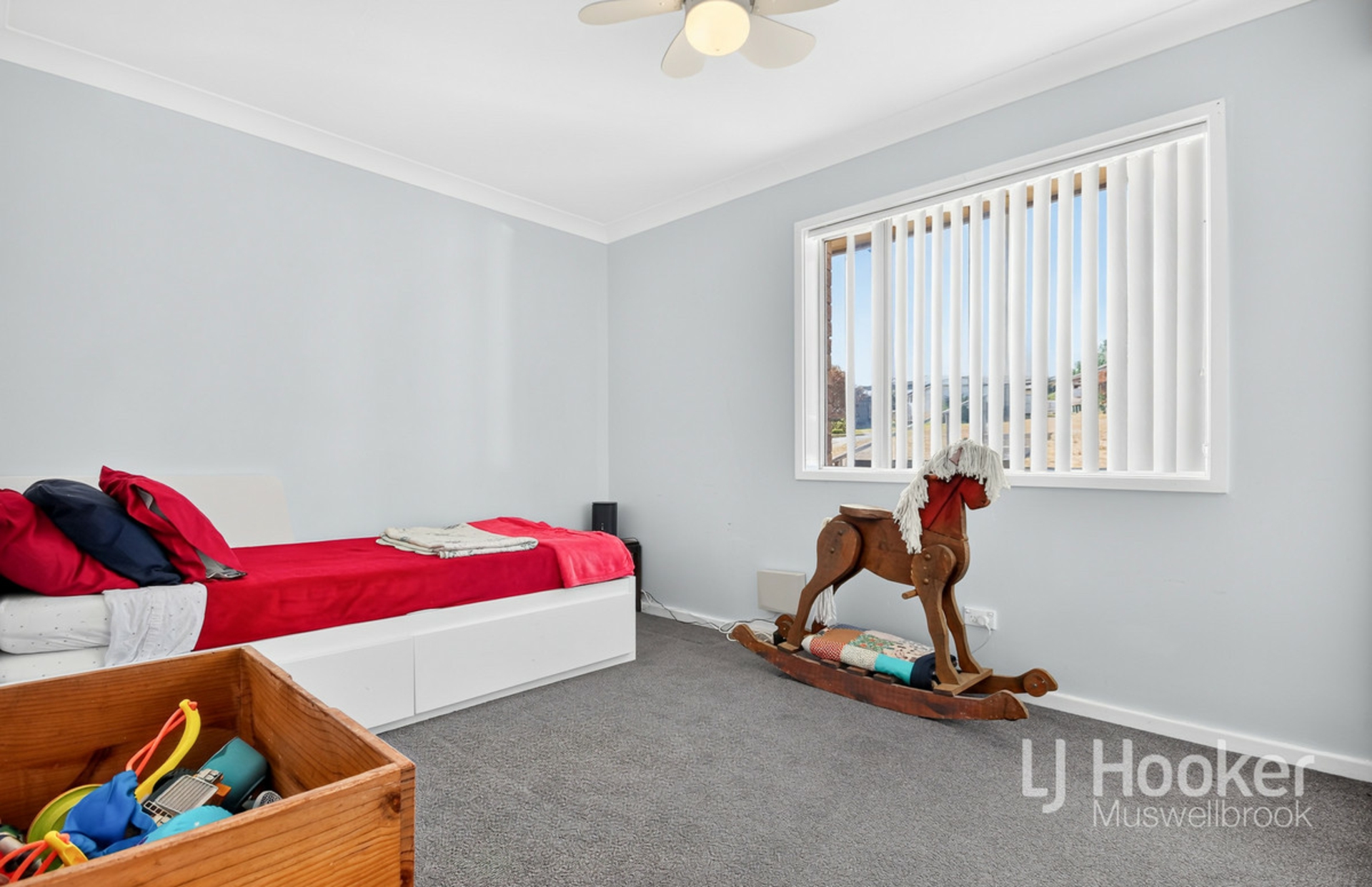 30 Cousins Street — photo 10 of 19