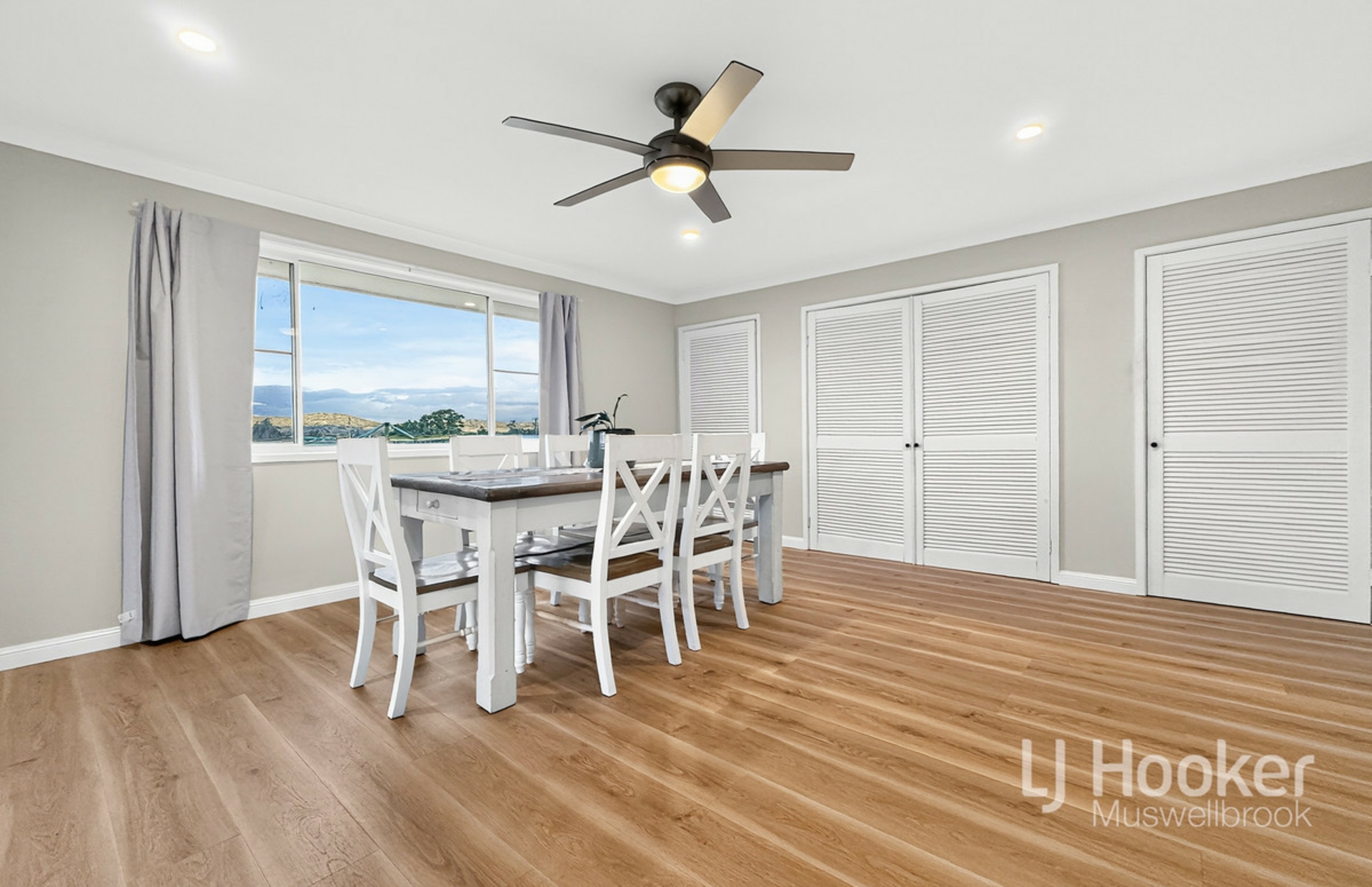 5 Fontana Way — photo 8 of 18