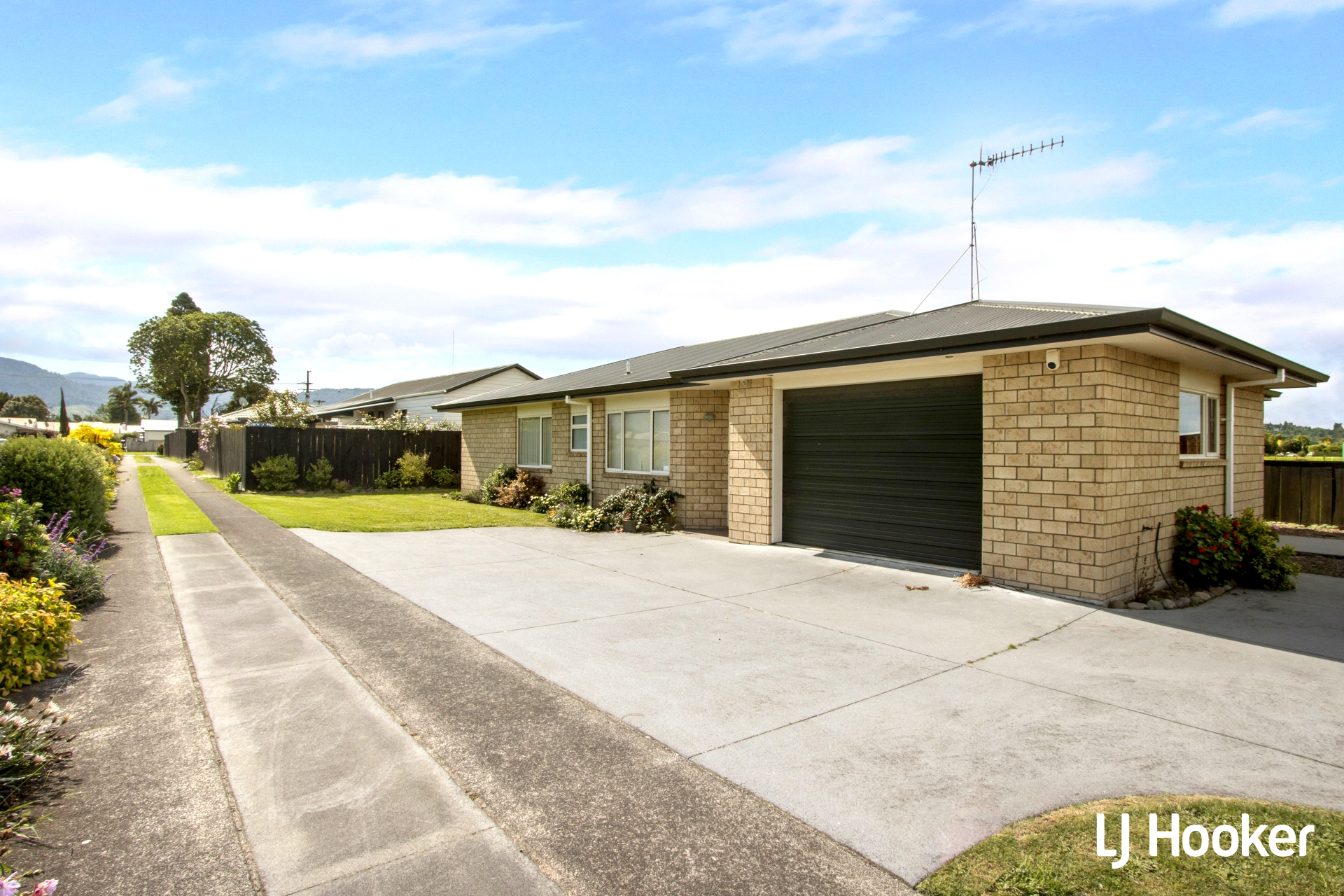 75 Park Road Katikati Property Details LJ Hooker