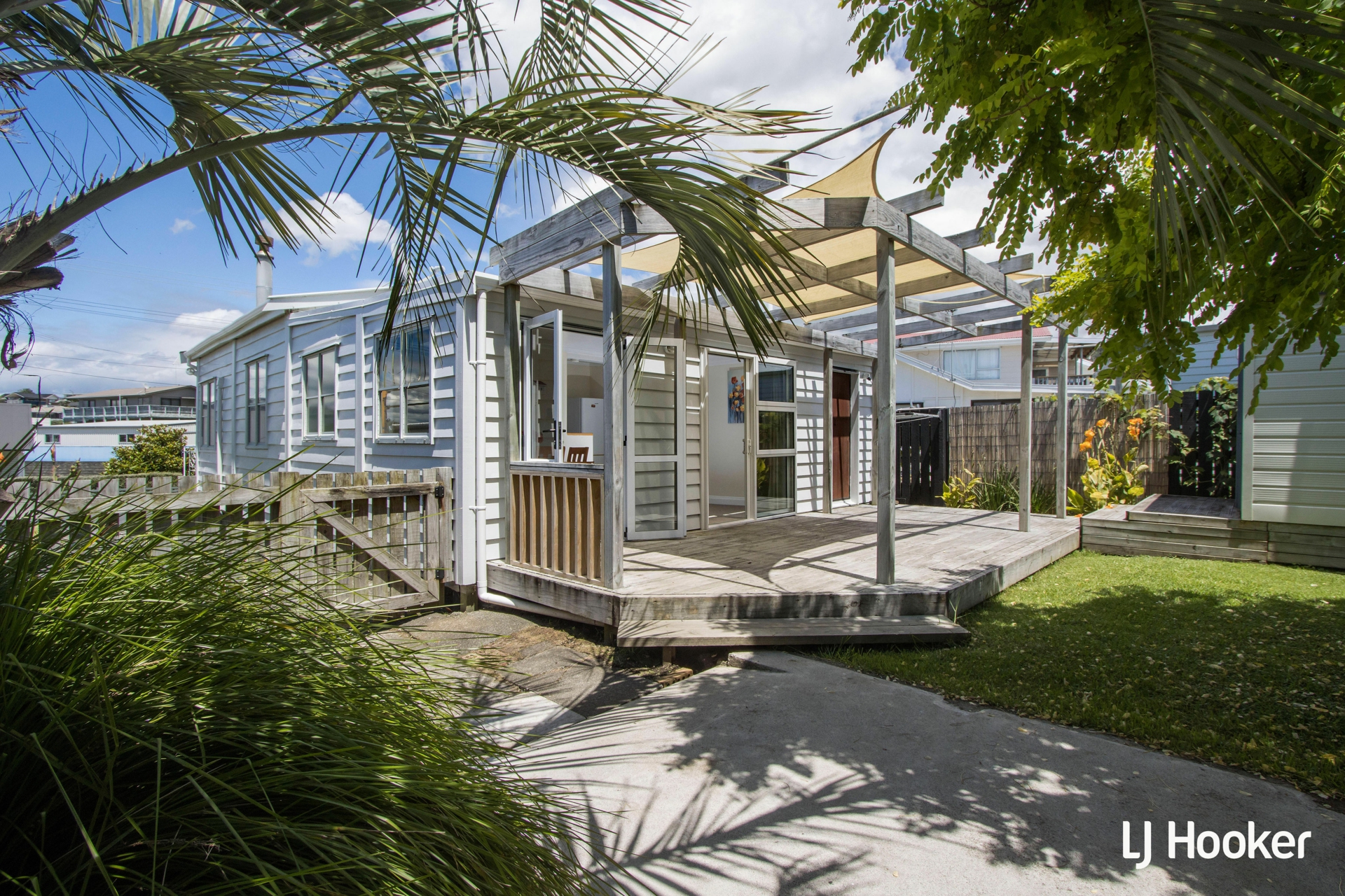 10 Fyfe Road, WAIHI BEACH