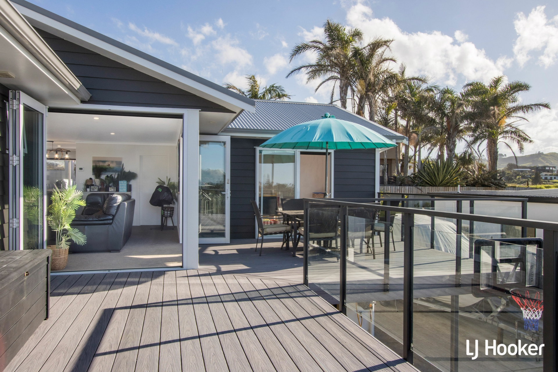 12 Angus Lane, WAIHI BEACH