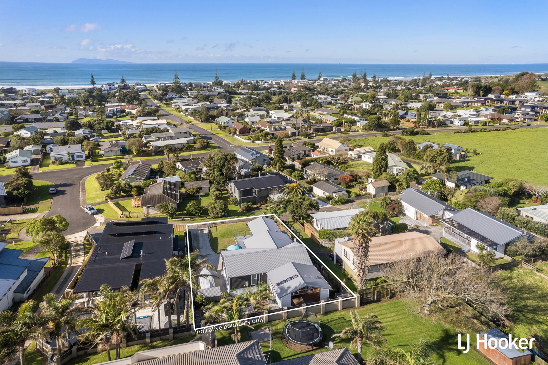 12 Angus Lane, WAIHI BEACH