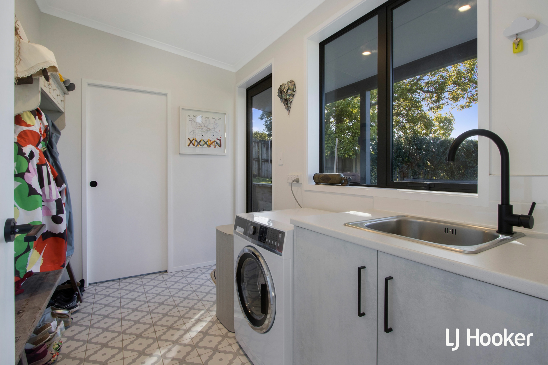 14 Abbott Road, WAIKINO