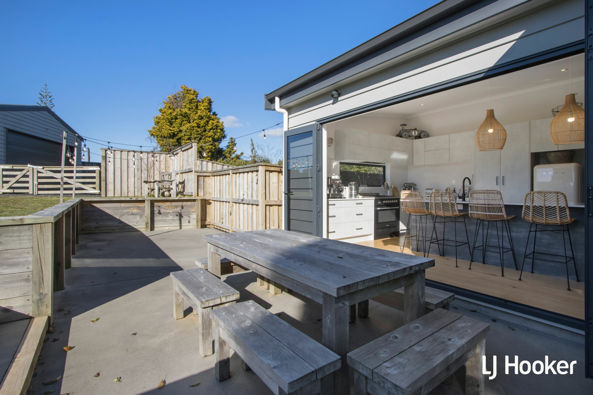 14 Abbott Road, WAIKINO