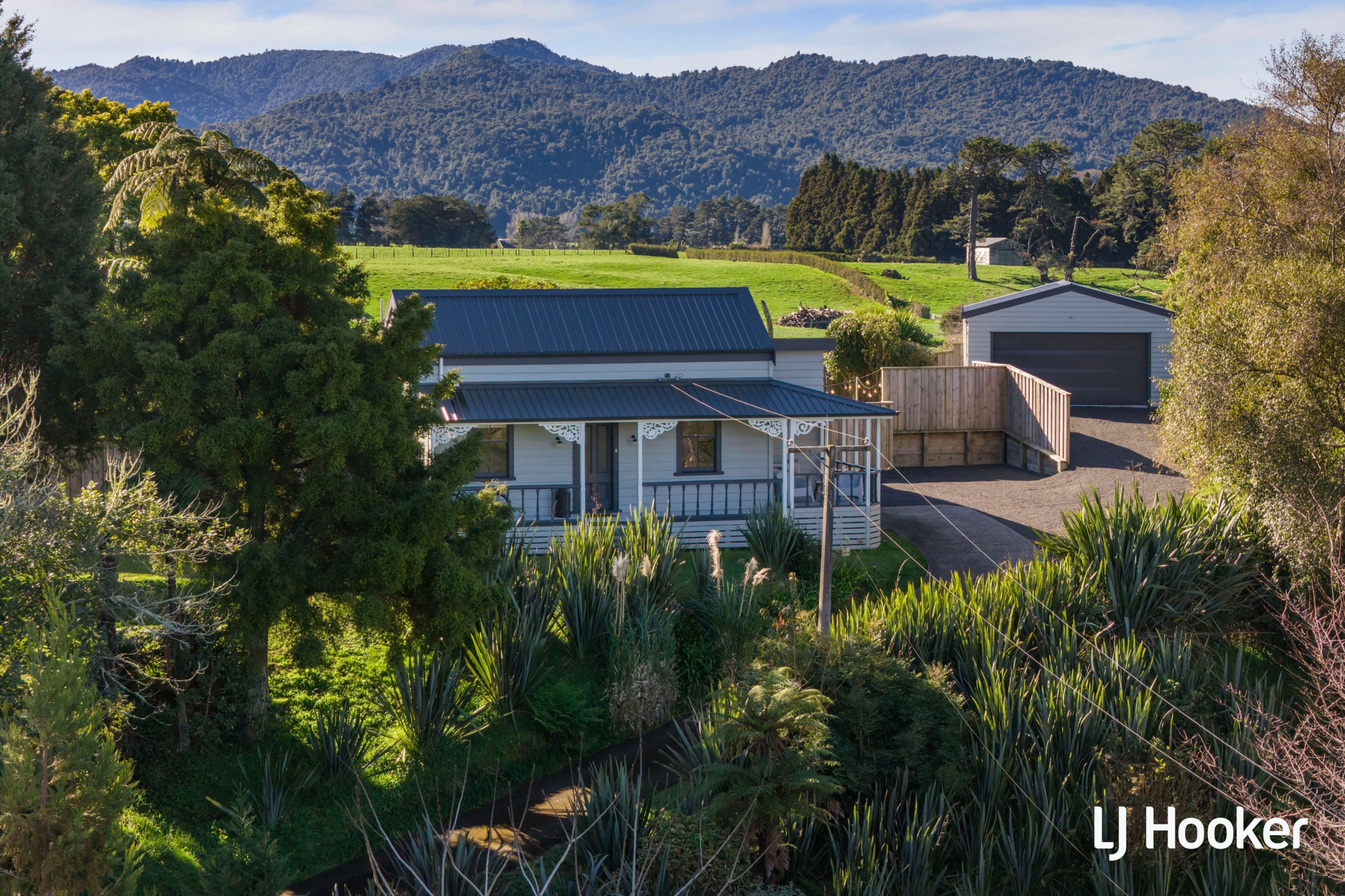 14 Abbott Road, WAIKINO