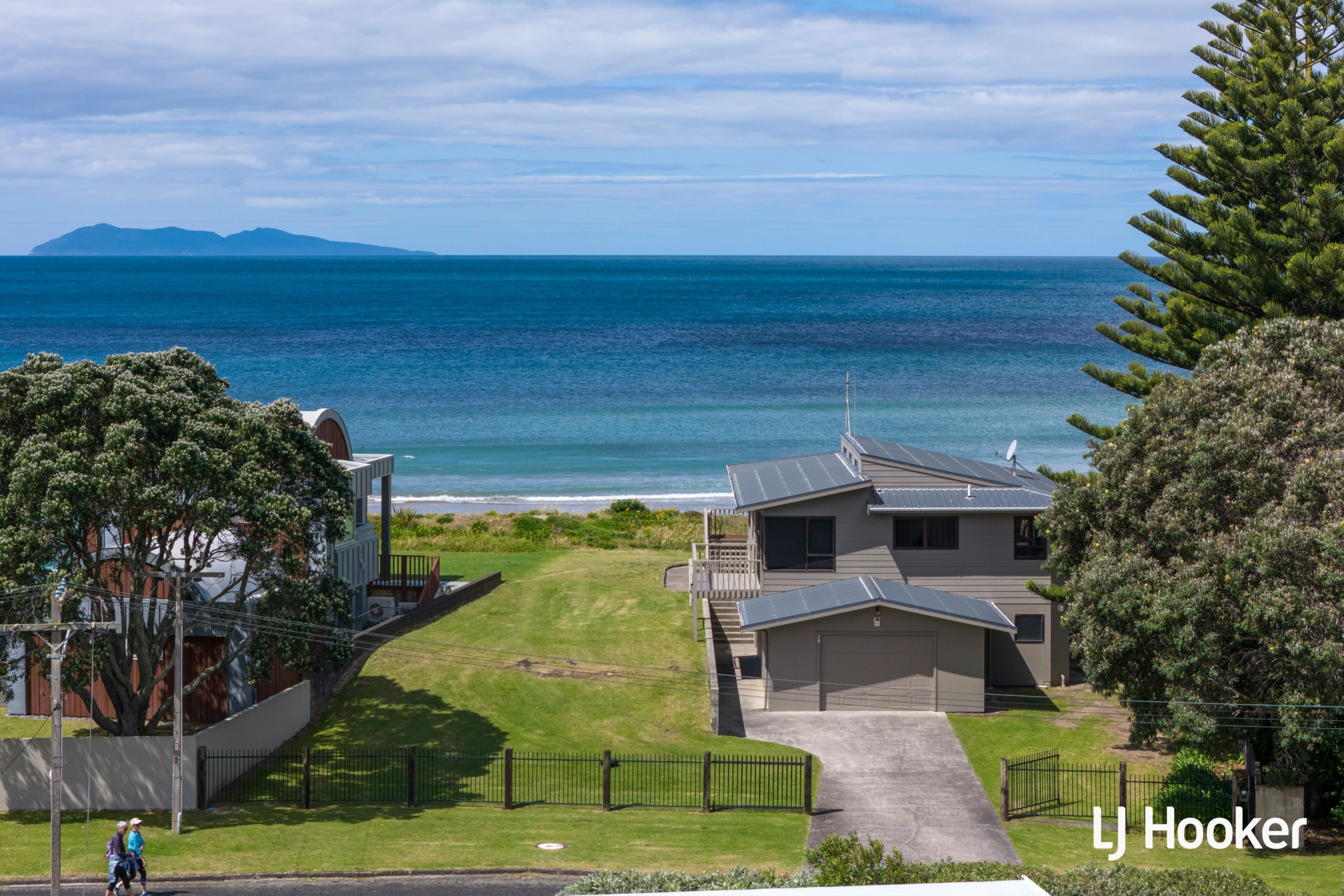 38 The Loop, WAIHI BEACH
