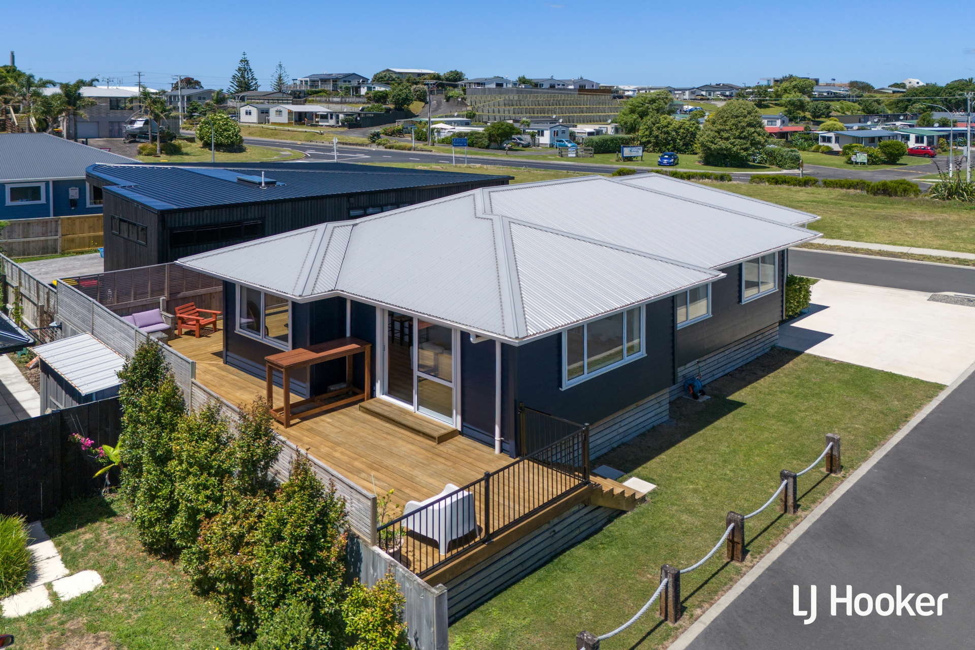 8 Sandy Place, WAIHI BEACH