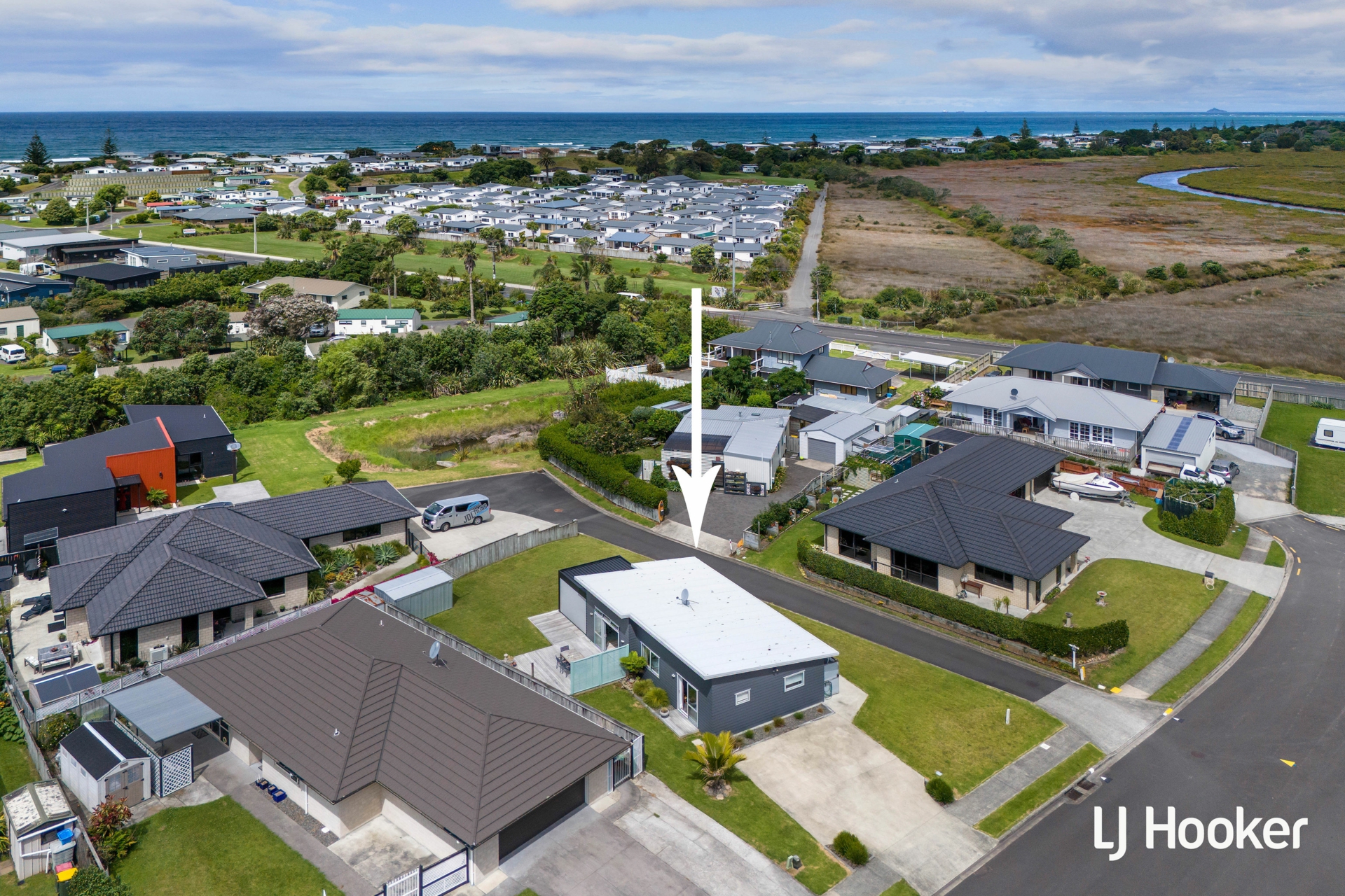 16 Reel Road, WAIHI BEACH
