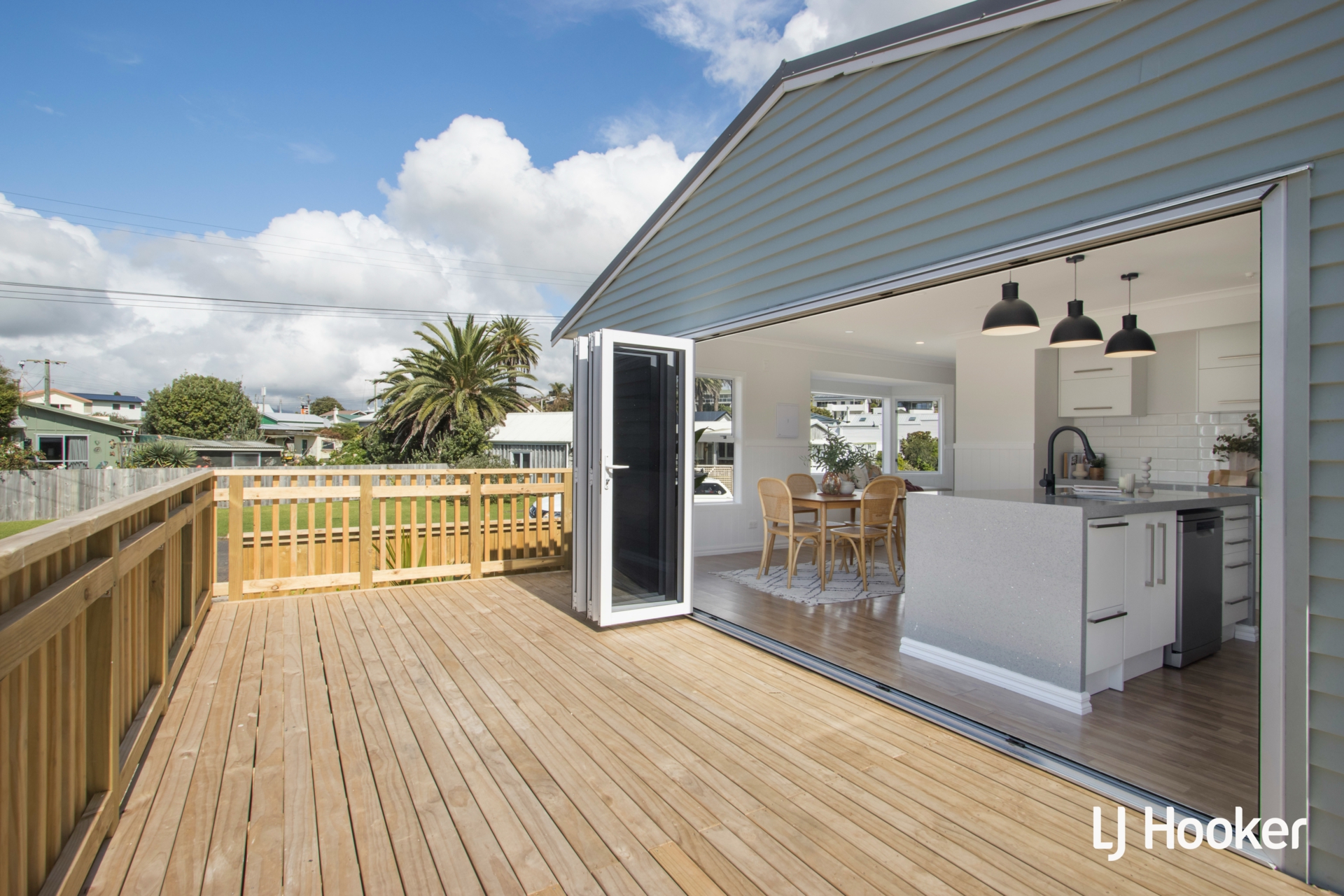 8 Scarborough Road, WAIHI BEACH