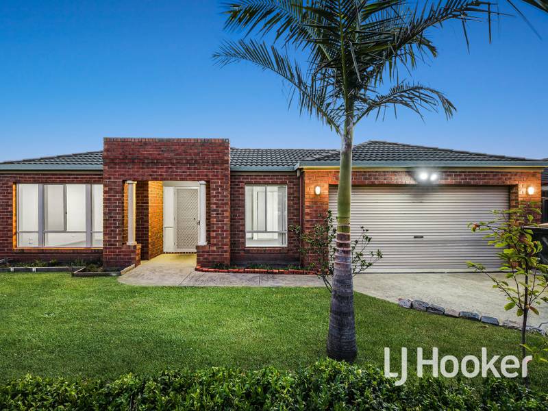 15 The Glade, Hampton Park