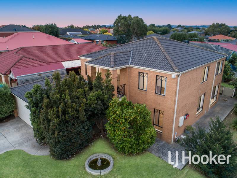 2 Teesdale Court, NARRE WARREN SOUTH