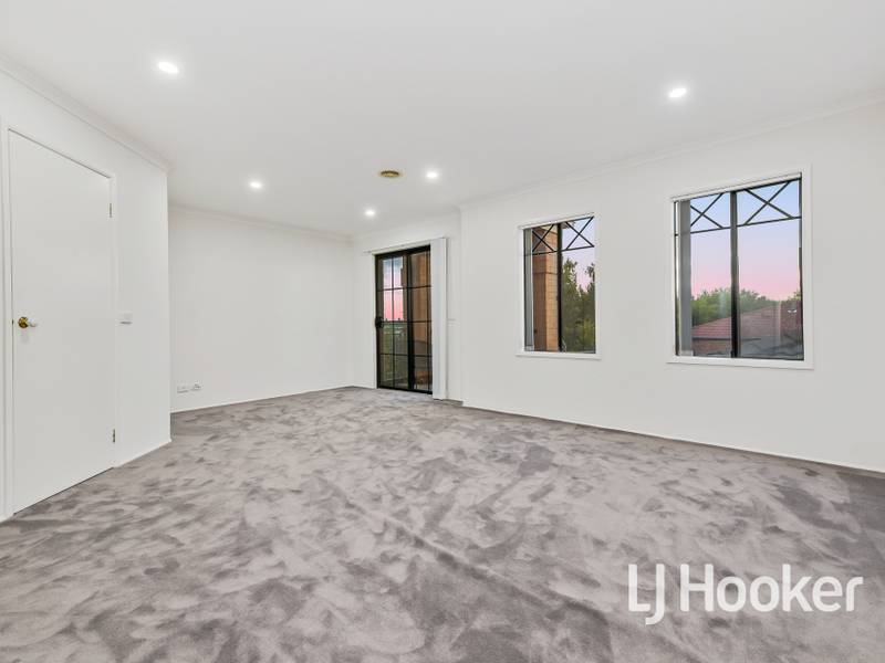 2 Teesdale Court, NARRE WARREN SOUTH