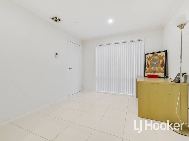 2 Teesdale Court, NARRE WARREN SOUTH
