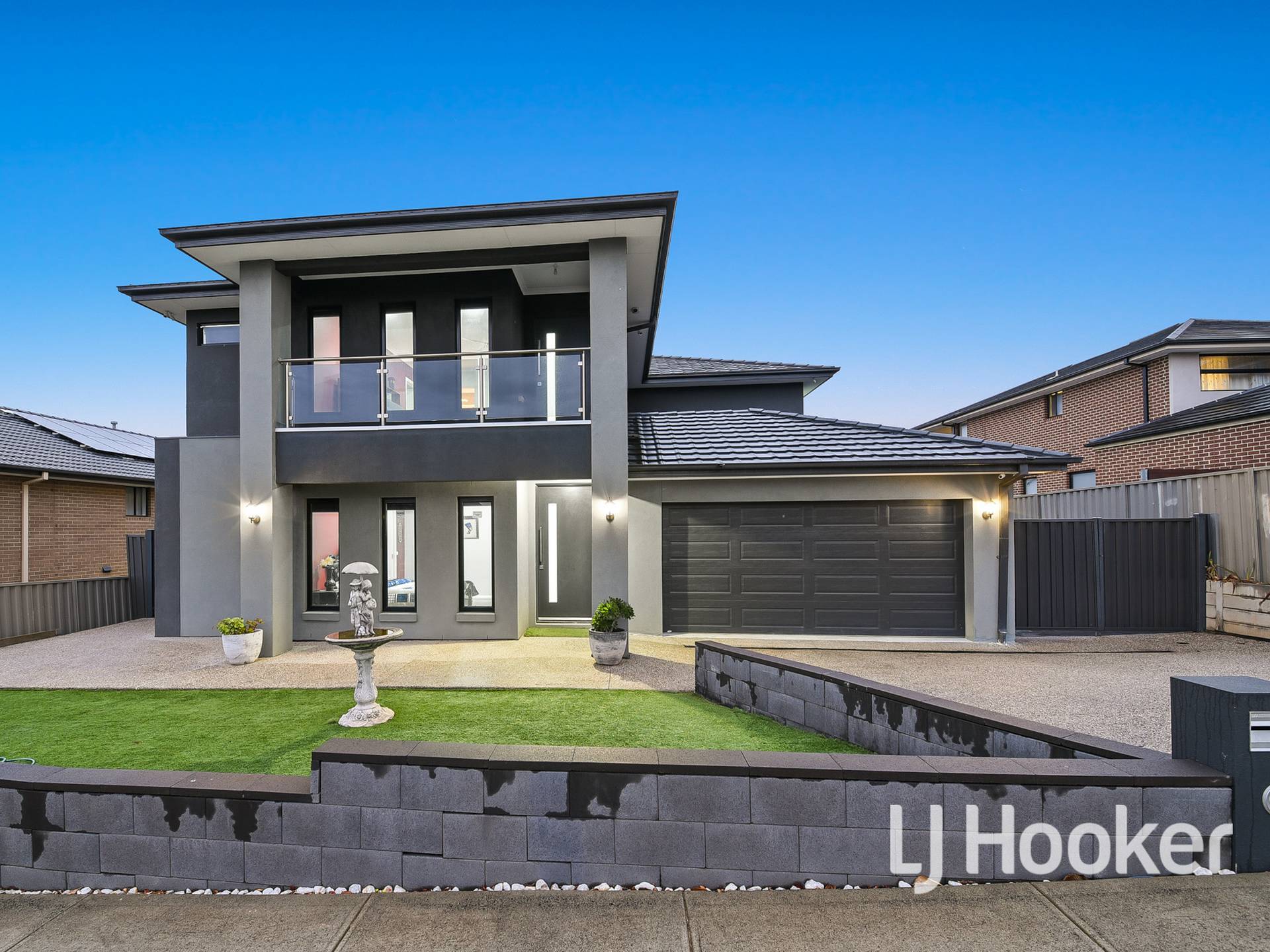 4 Vixen Court, CRANBOURNE EAST