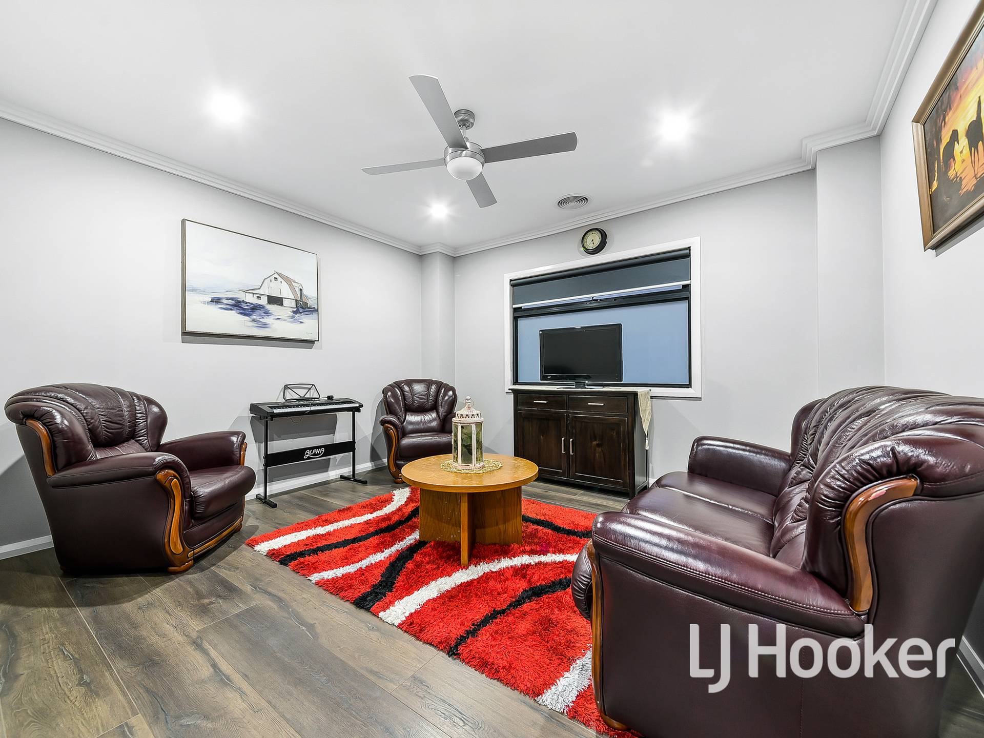 4 Vixen Court, CRANBOURNE EAST