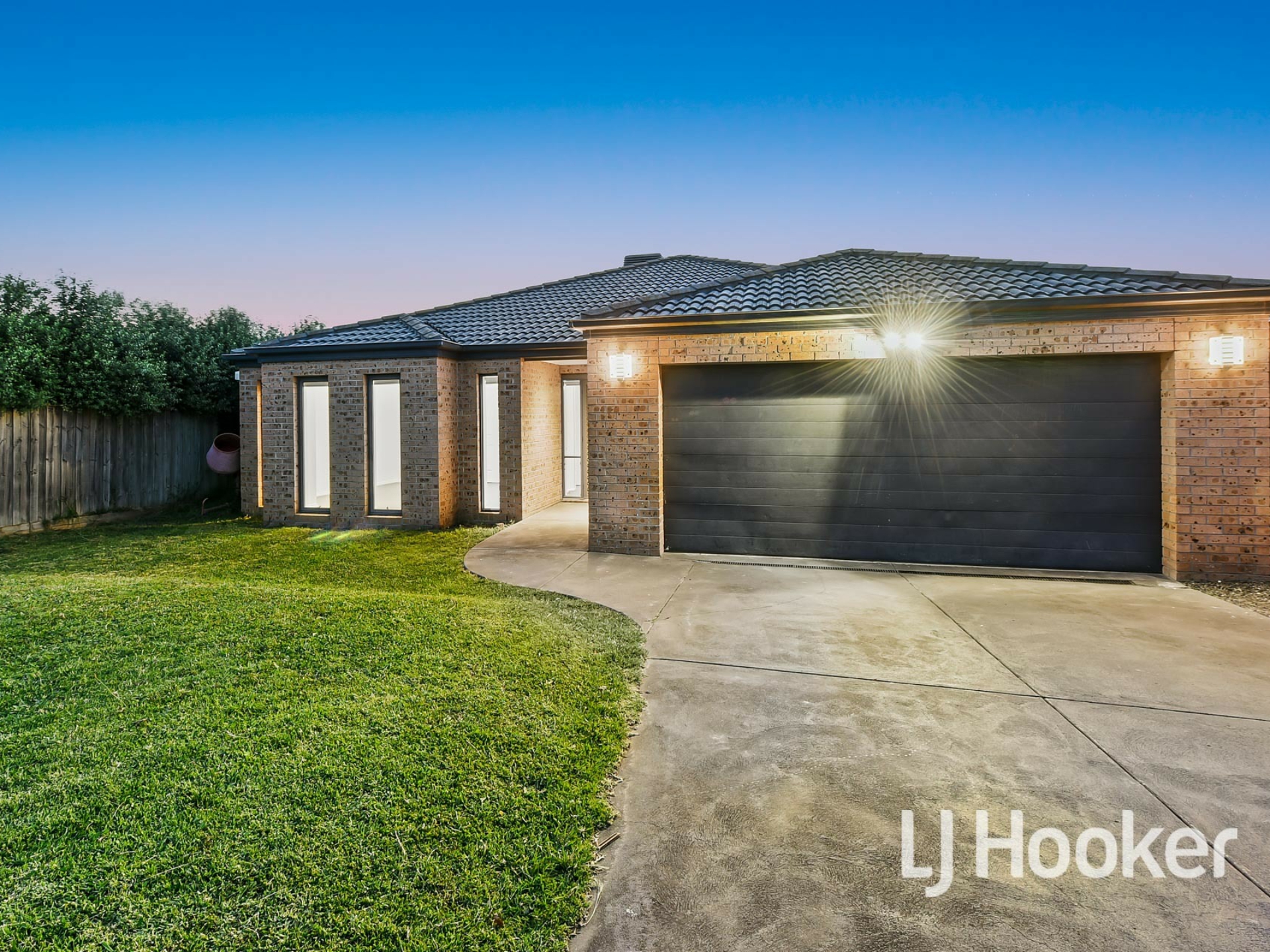 2 Carmody Court, CRANBOURNE