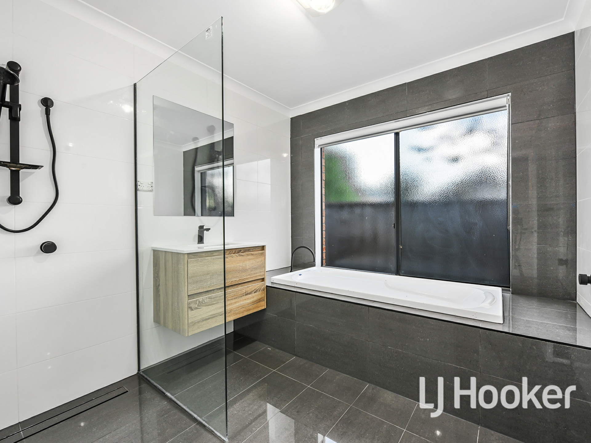 2 Carmody Court, CRANBOURNE