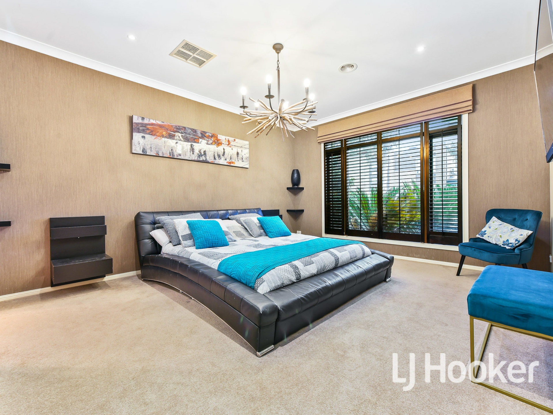 4 Nature Circuit, CRANBOURNE NORTH