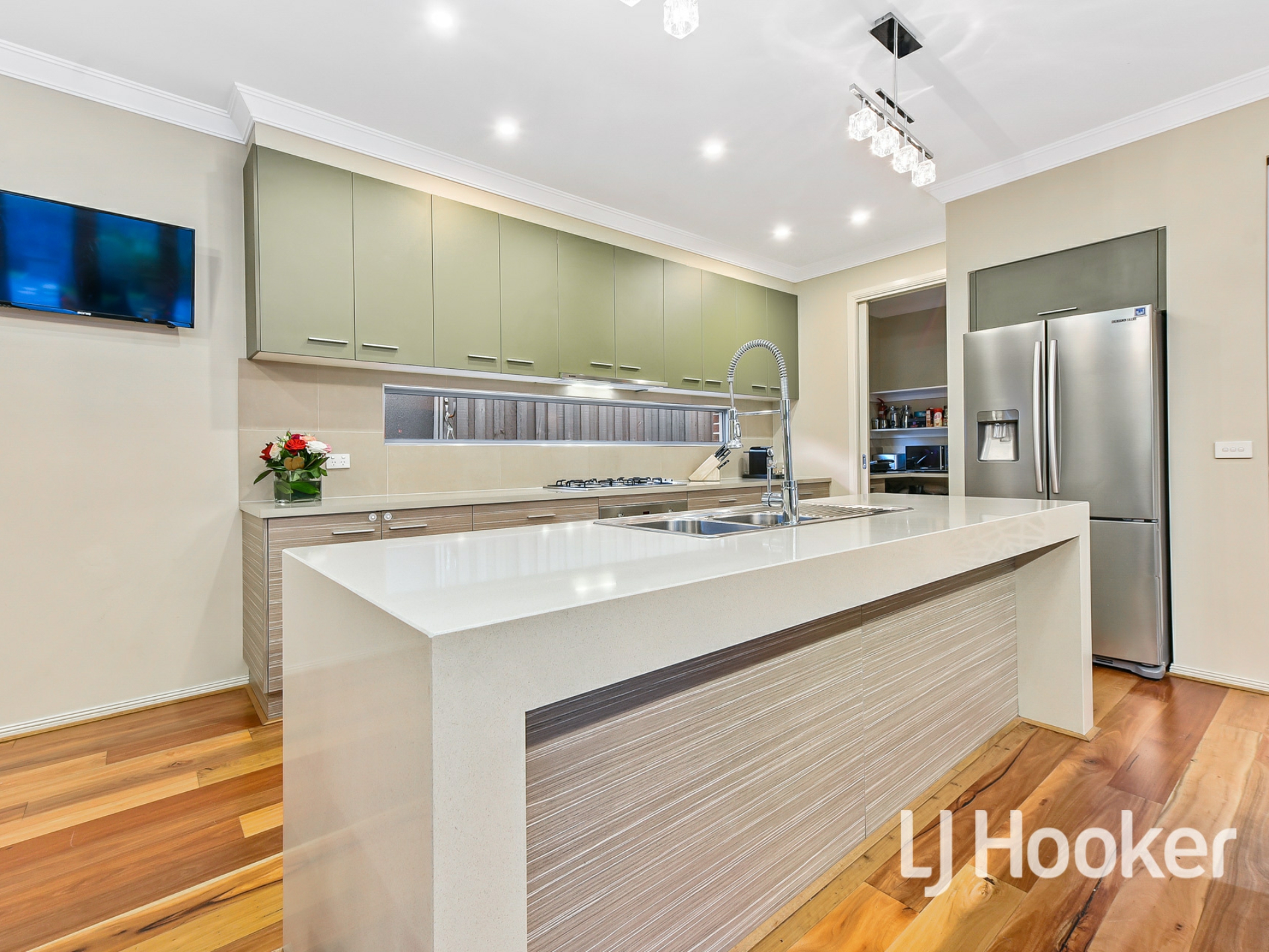 4 Nature Circuit, CRANBOURNE NORTH