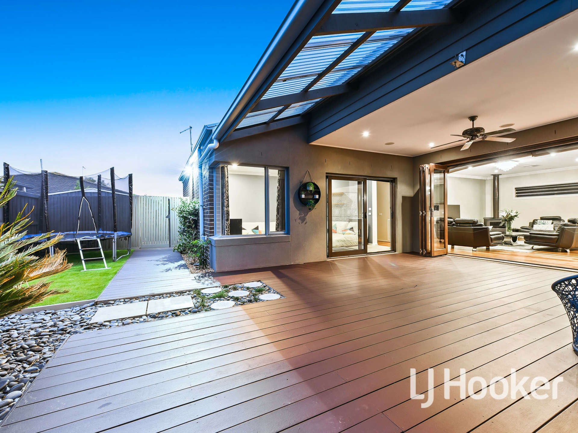 4 Nature Circuit, CRANBOURNE NORTH