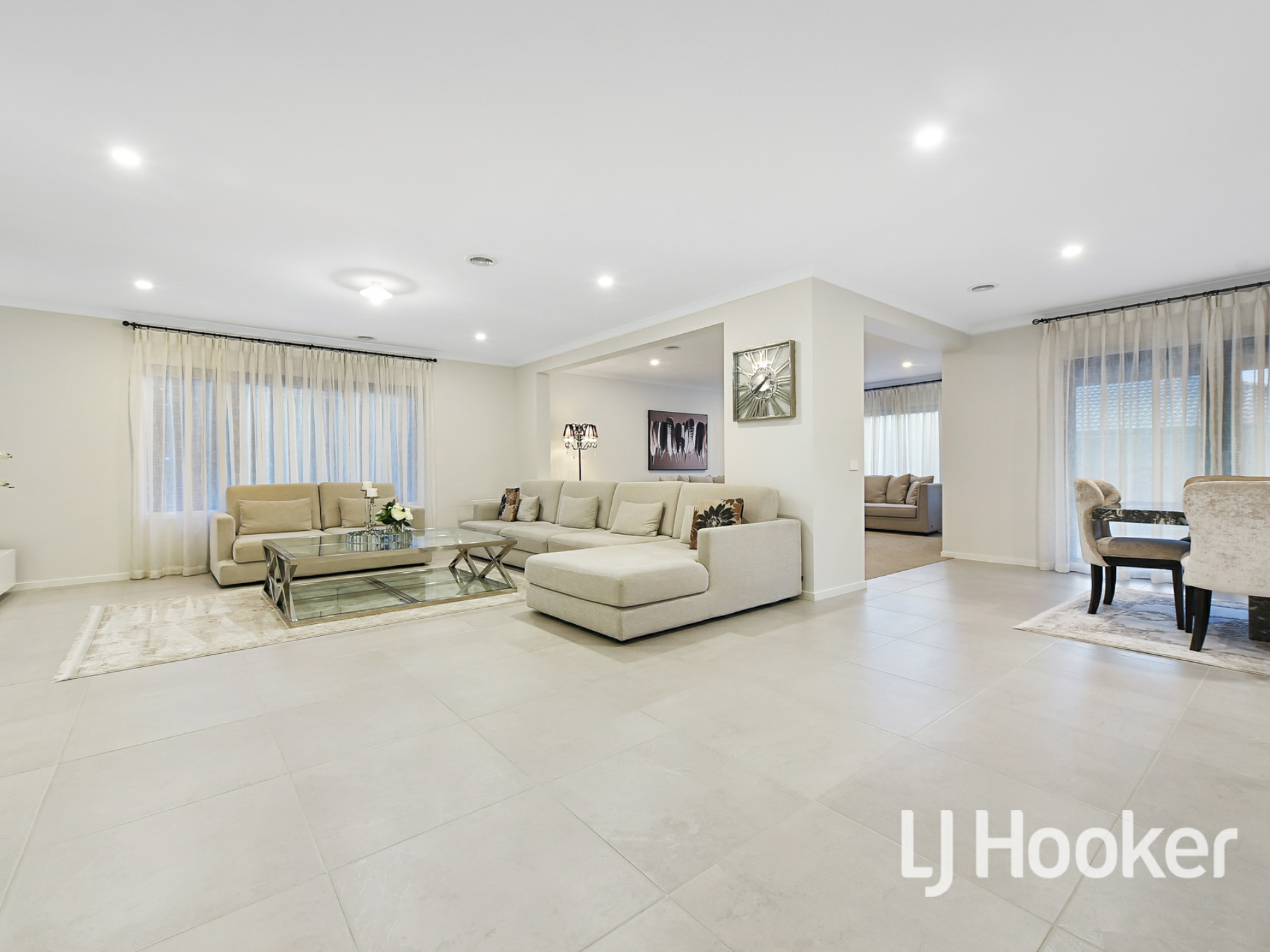14 Verdant Drive, CLYDE NORTH
