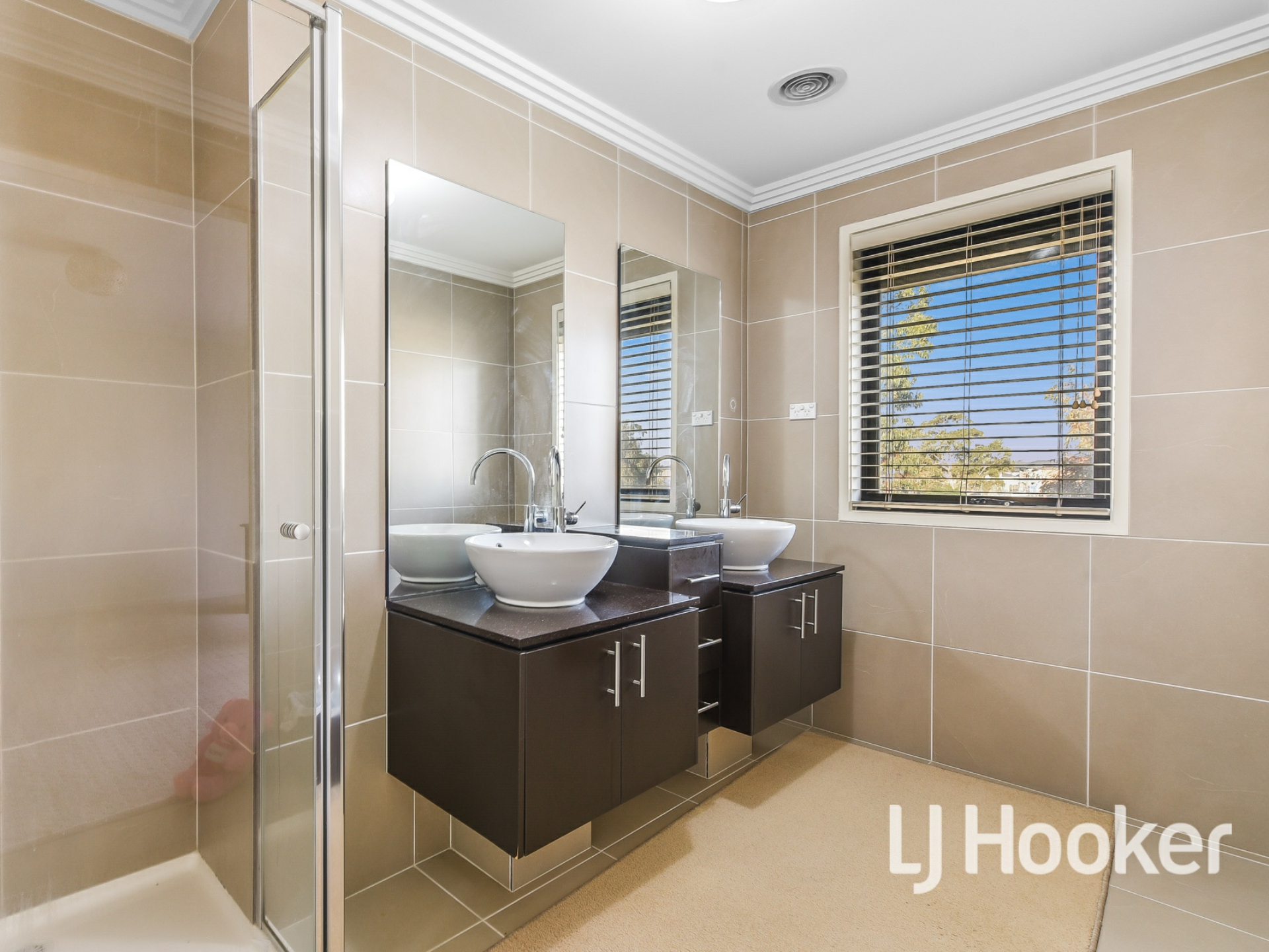 109 Lyndhurst Boulevard, LYNDHURST