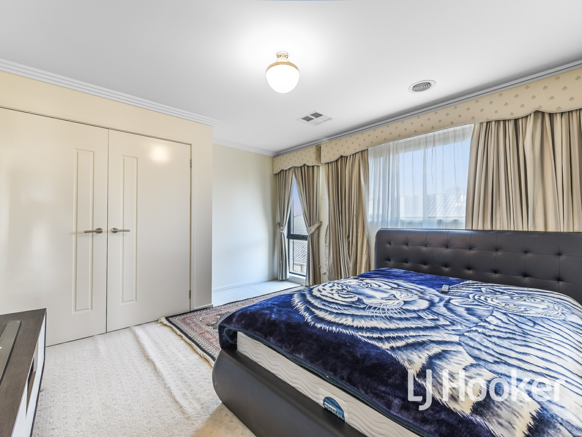 109 Lyndhurst Boulevard, LYNDHURST