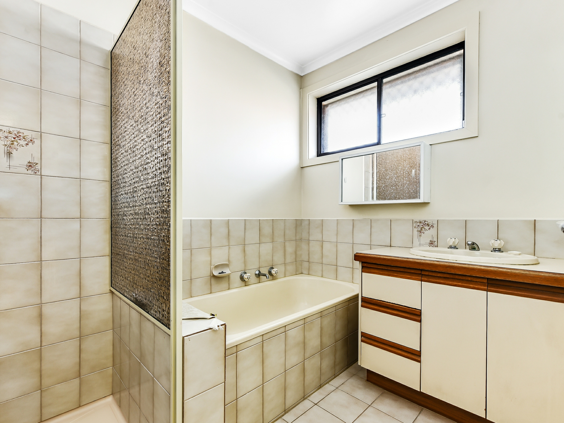 1/27 Kirkham Road, DANDENONG