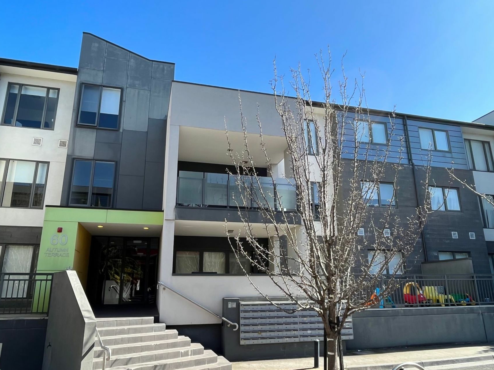 121/60 Autumn Terrace, CLAYTON SOUTH