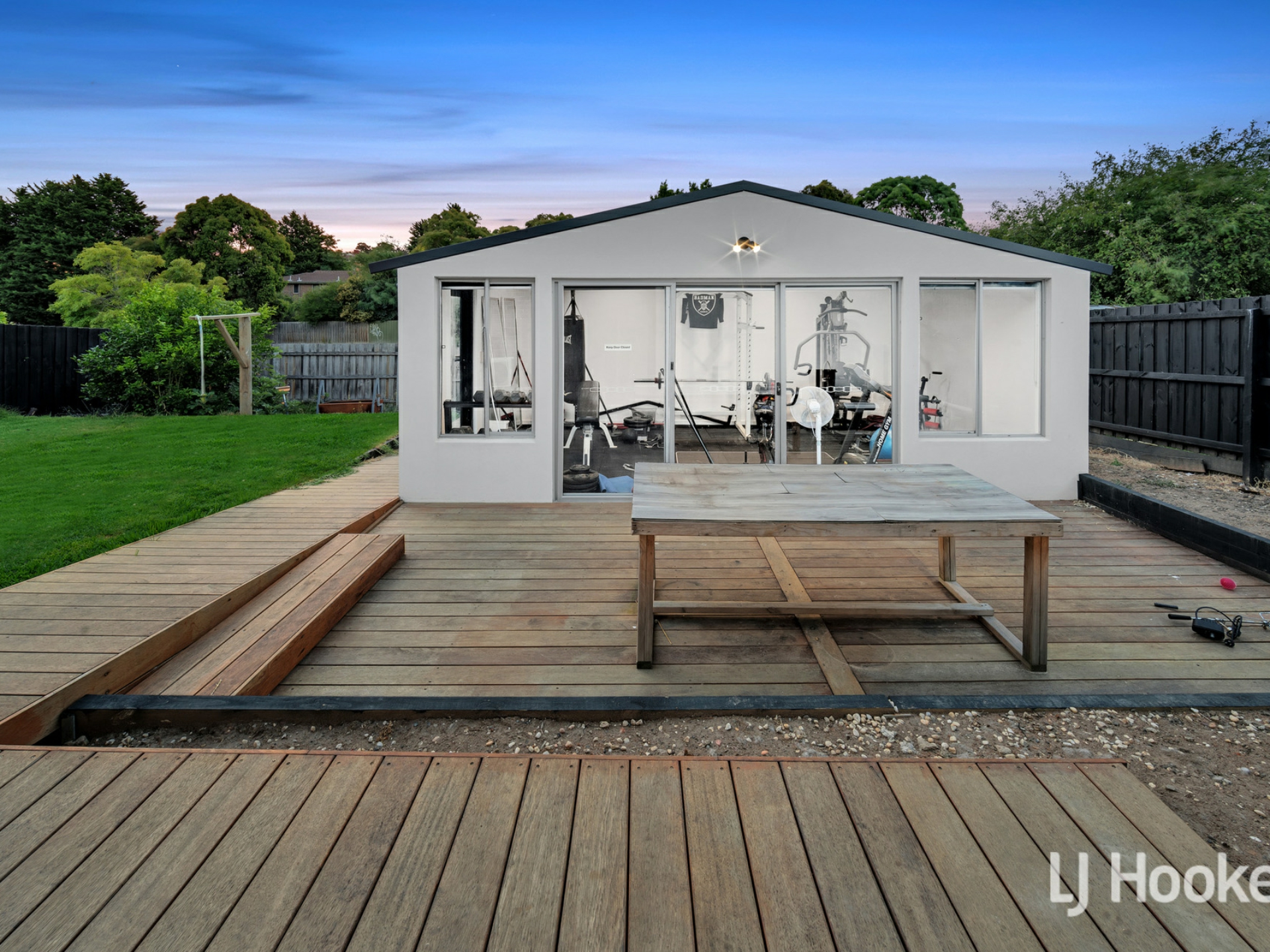 59 Sydney Parkinson Avenue, ENDEAVOUR HILLS