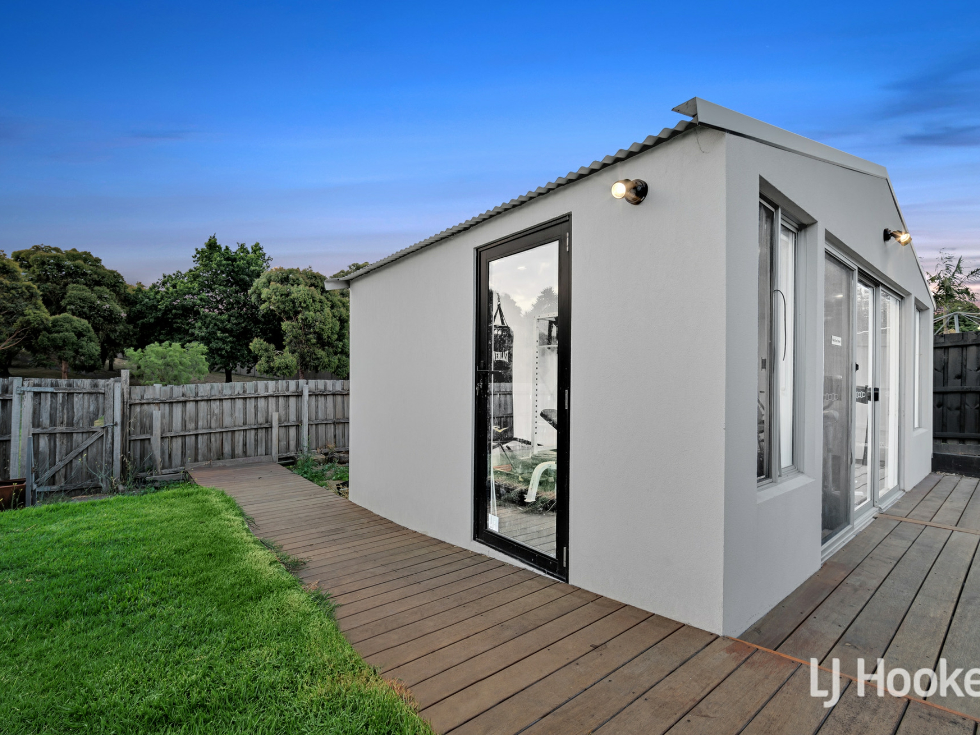 59 Sydney Parkinson Avenue, ENDEAVOUR HILLS