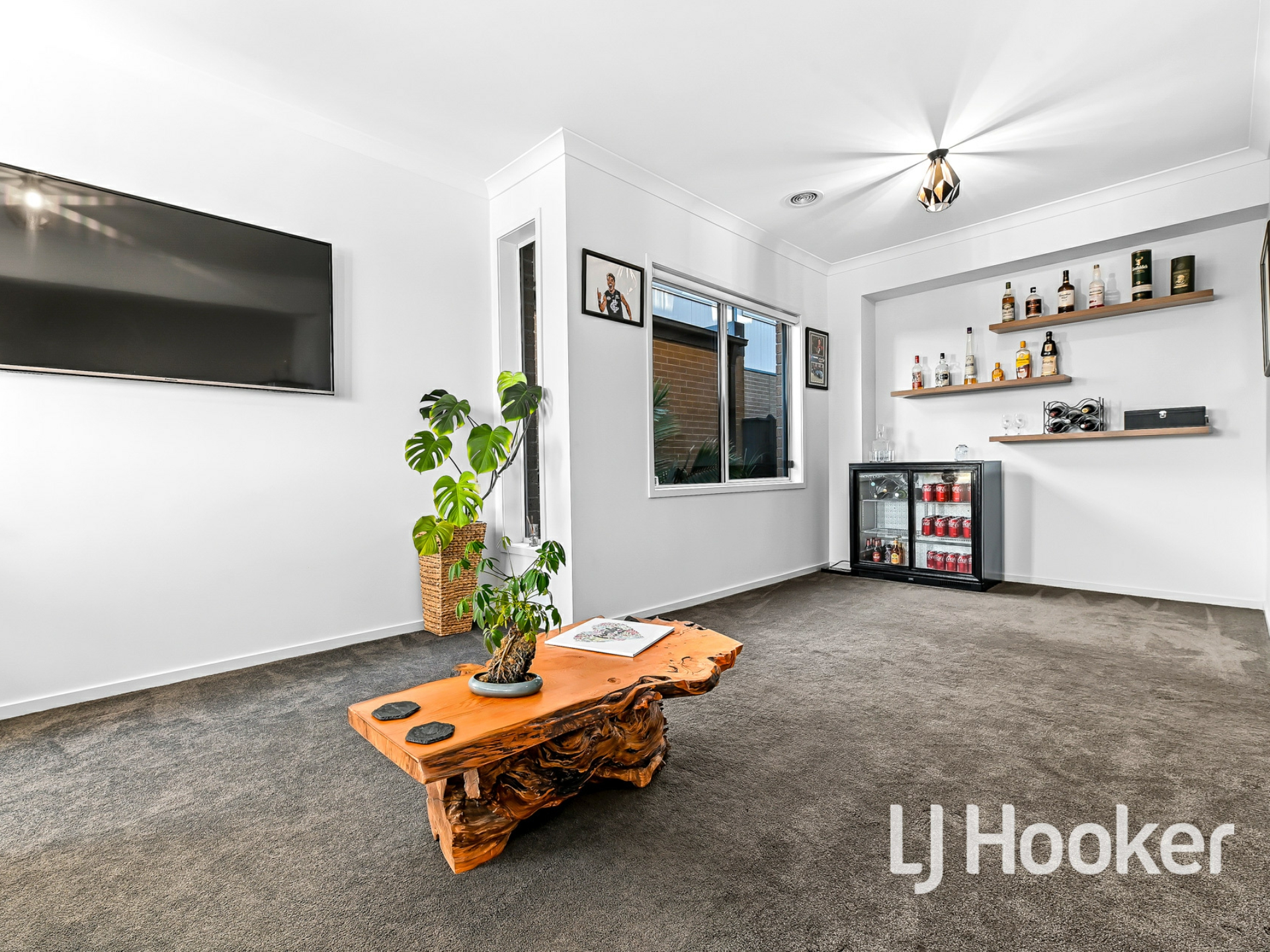 71 Dexter Crescent, CLYDE NORTH