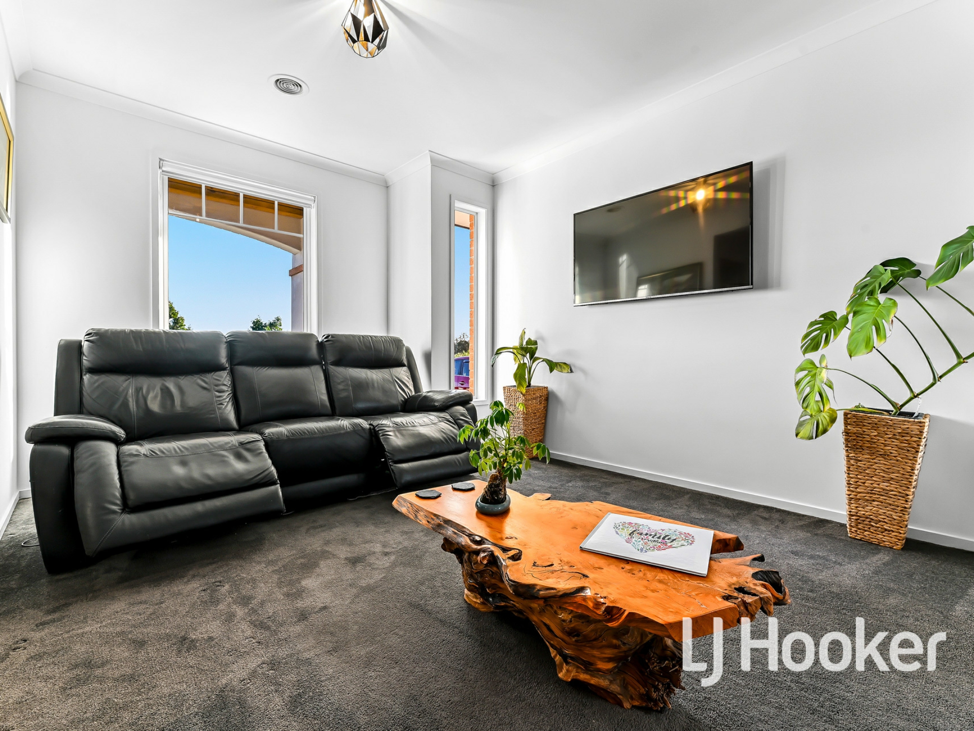 71 Dexter Crescent, CLYDE NORTH