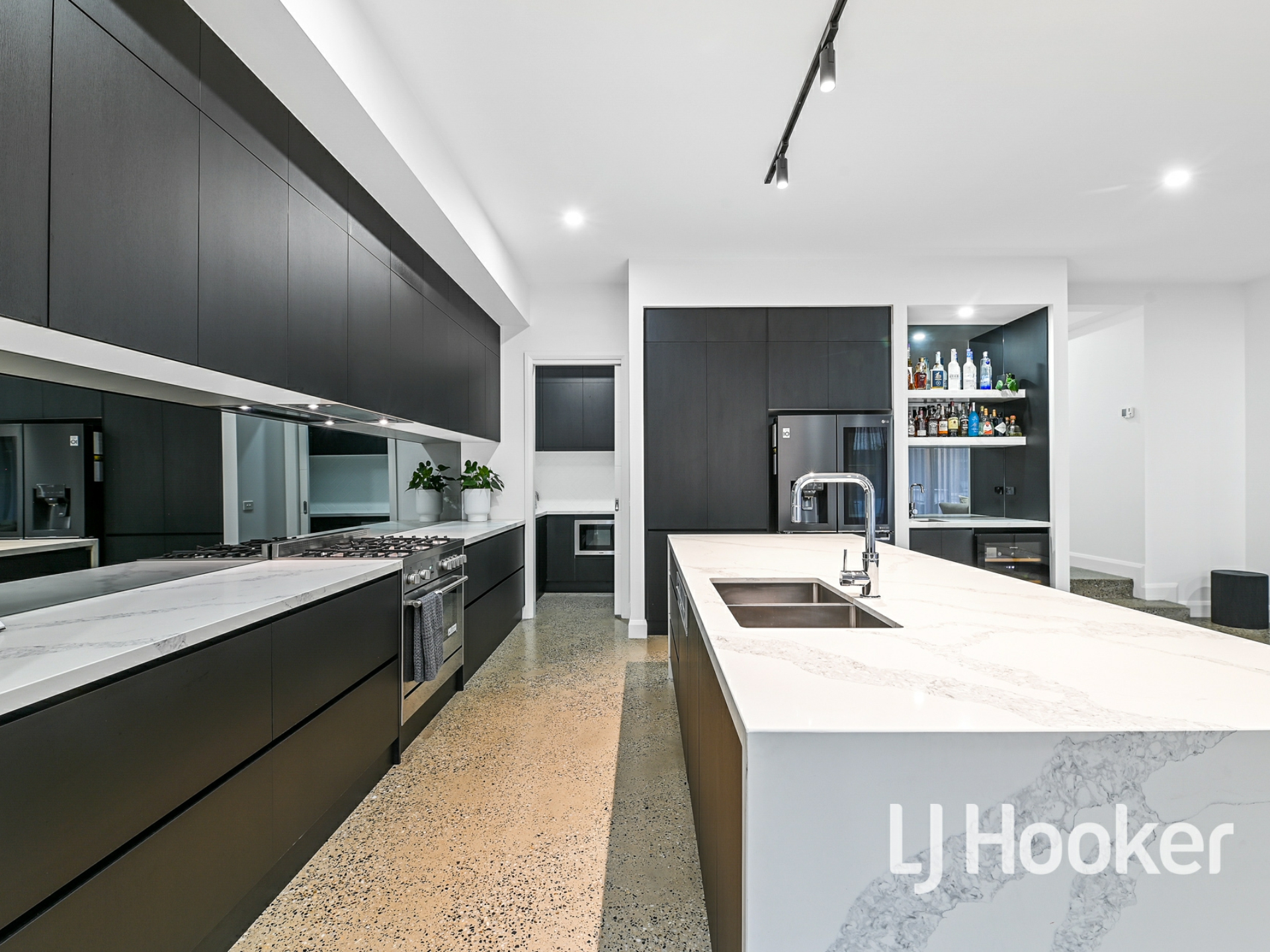 90 Rossiter Retreat, CRANBOURNE NORTH