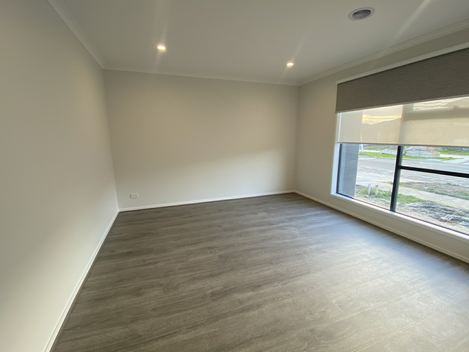 74 Burnbank Parade, CLYDE NORTH