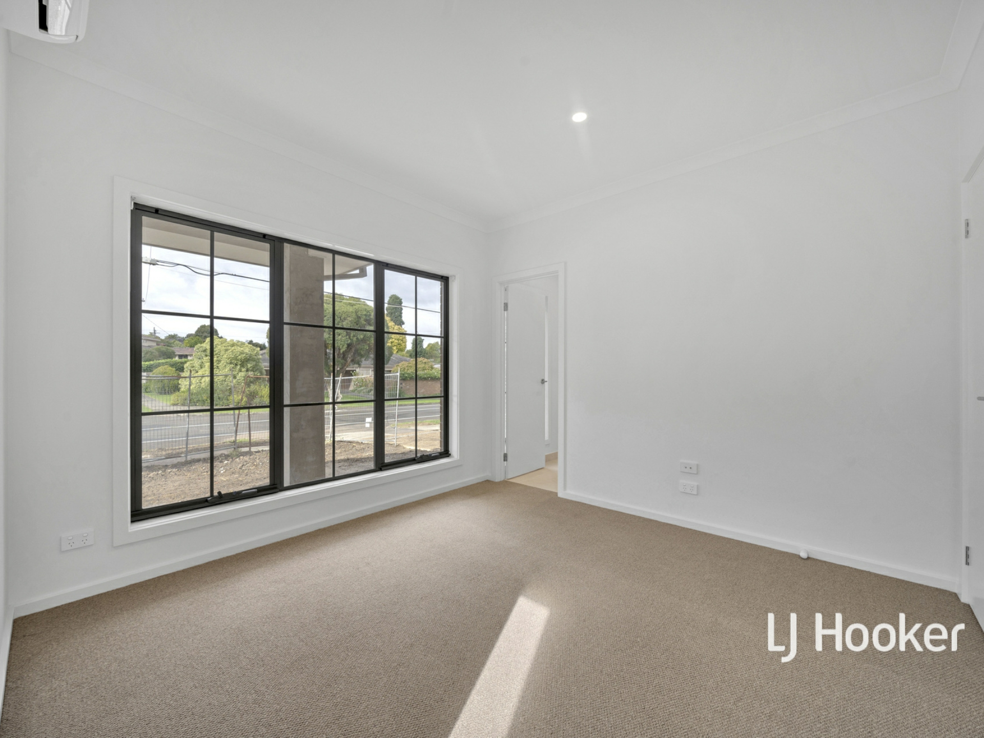2/47 Cootamundra Drive, WHEELERS HILL