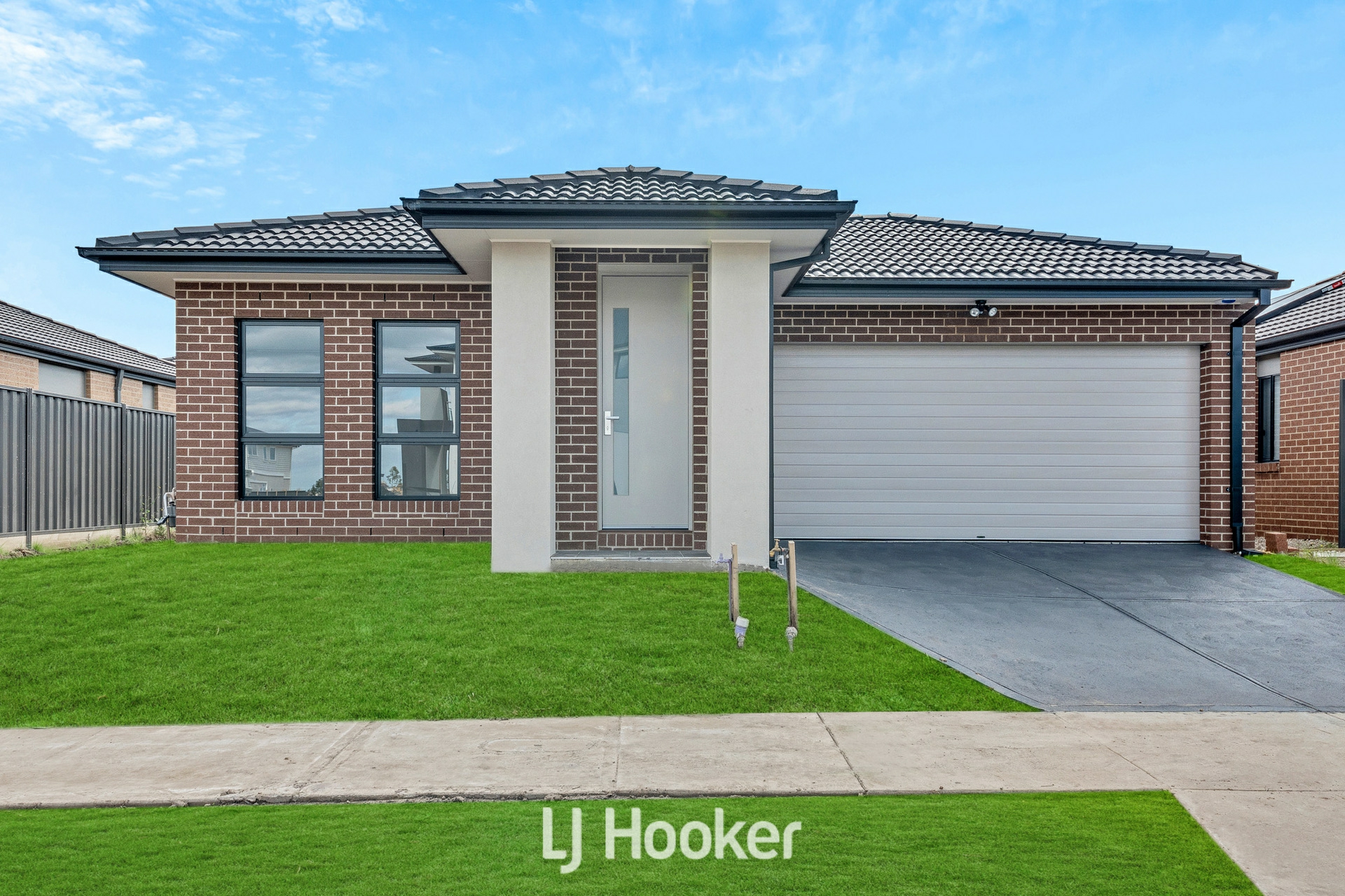 9 Carnelian Circuit, CLYDE NORTH