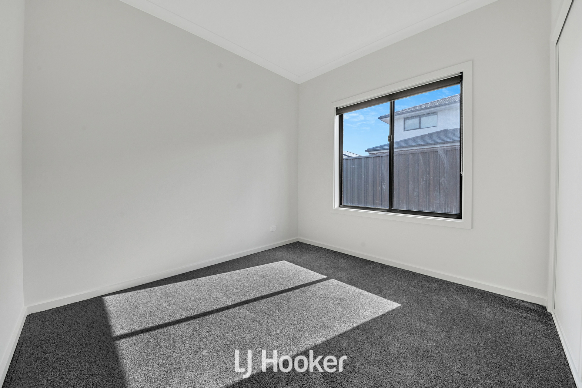 9 Carnelian Circuit, CLYDE NORTH