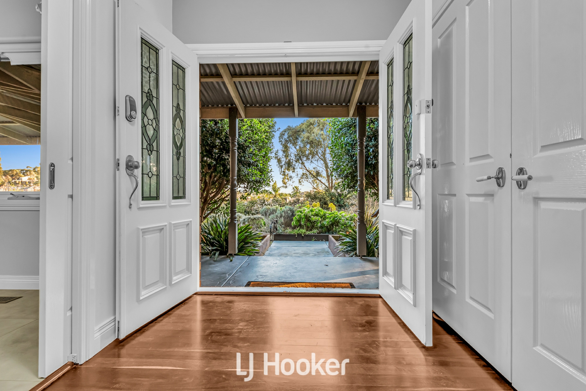 6 Greenview Close, LYSTERFIELD SOUTH