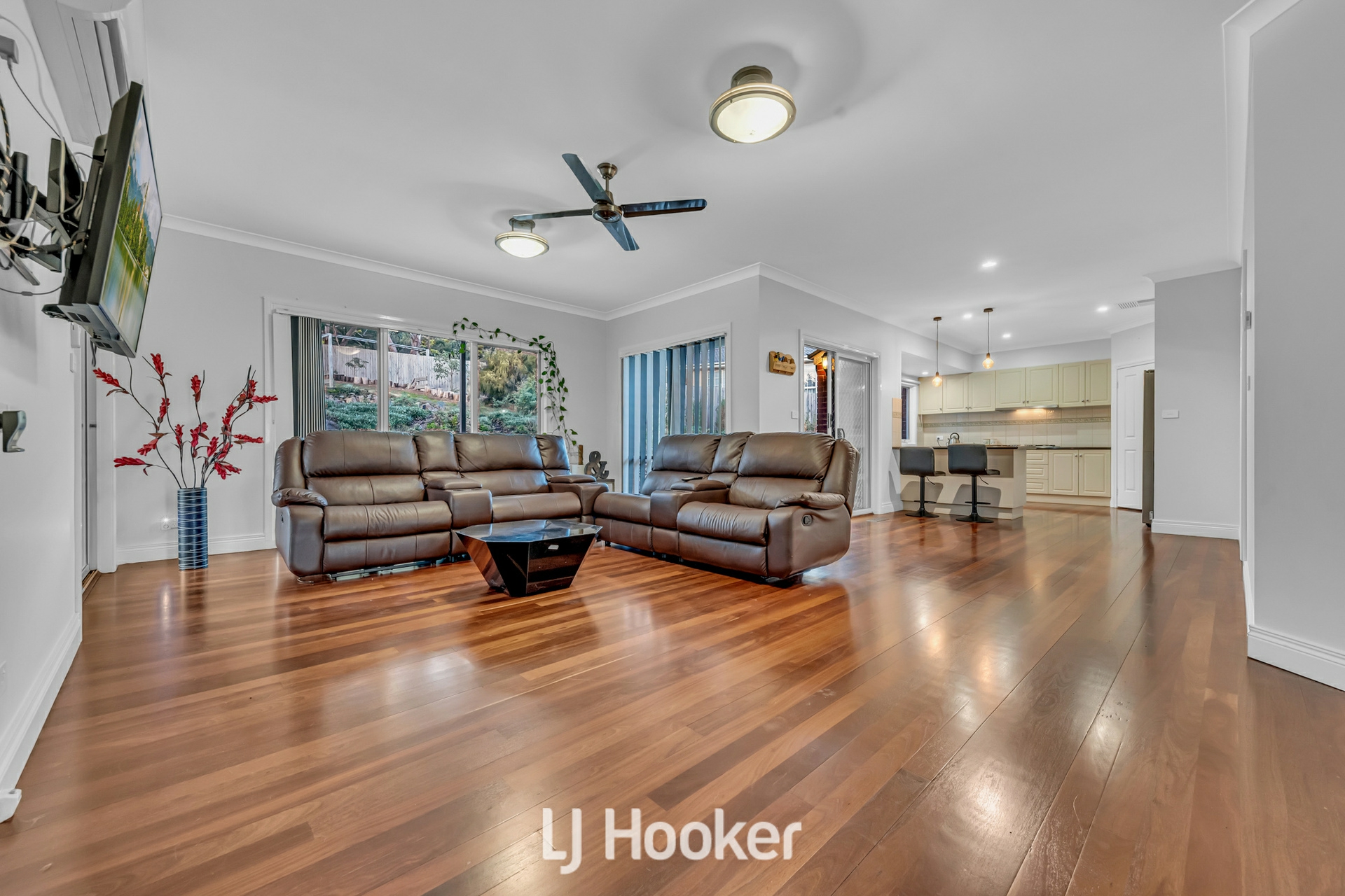 6 Greenview Close, LYSTERFIELD SOUTH