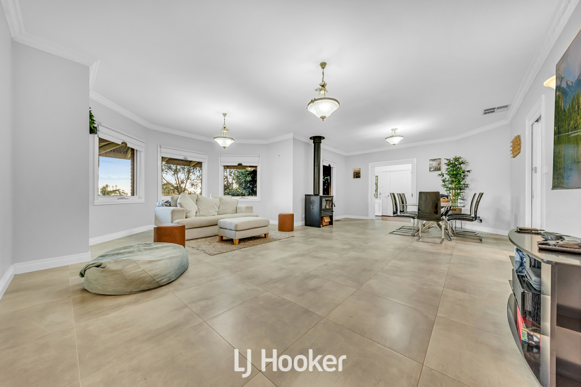 6 Greenview Close, LYSTERFIELD SOUTH