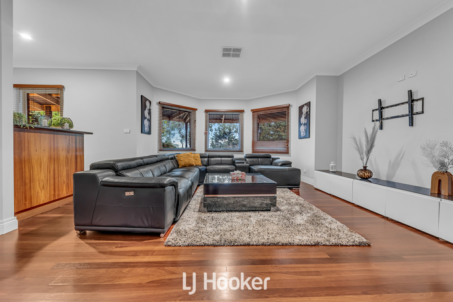 6 Greenview Close, LYSTERFIELD SOUTH