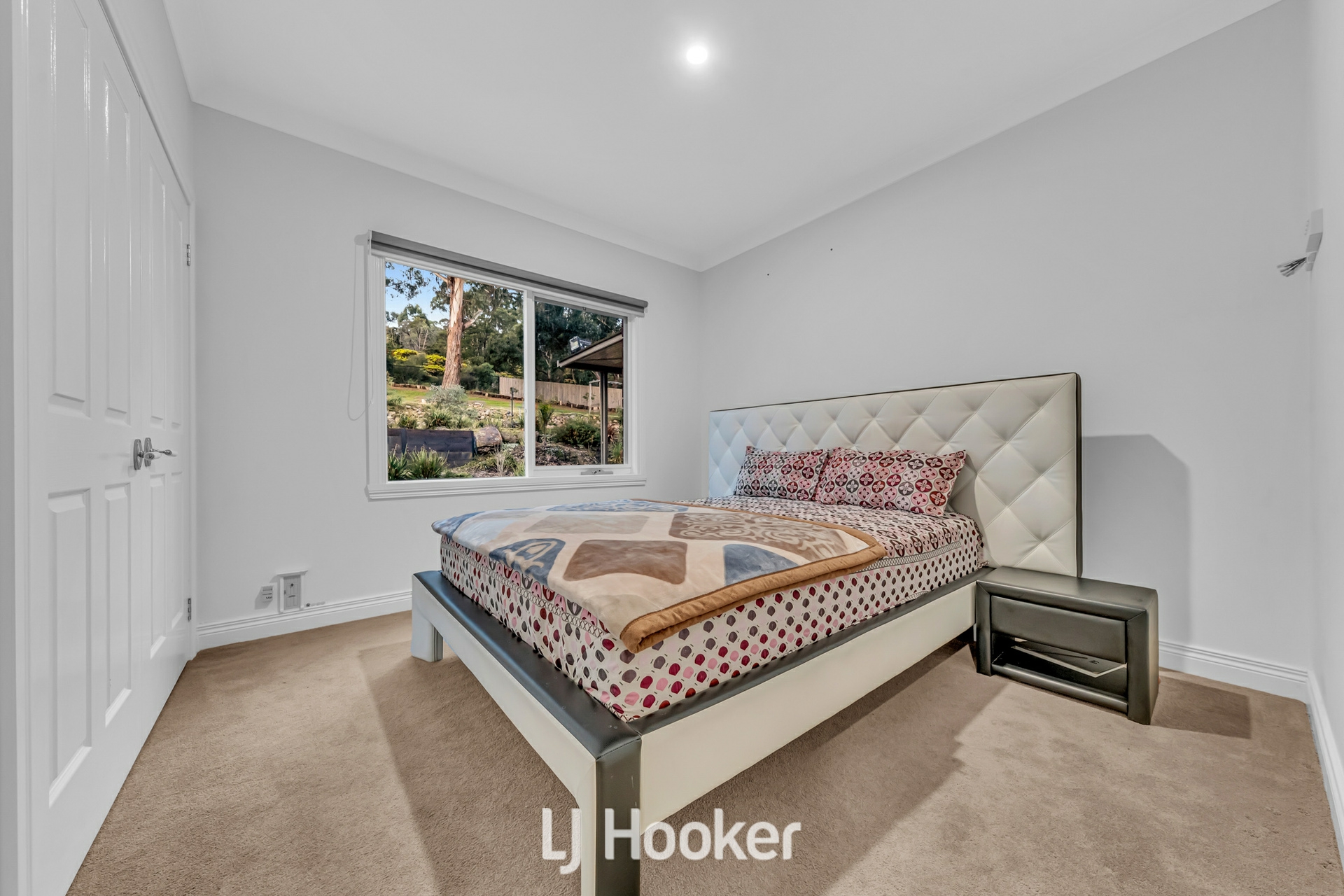 6 Greenview Close, LYSTERFIELD SOUTH