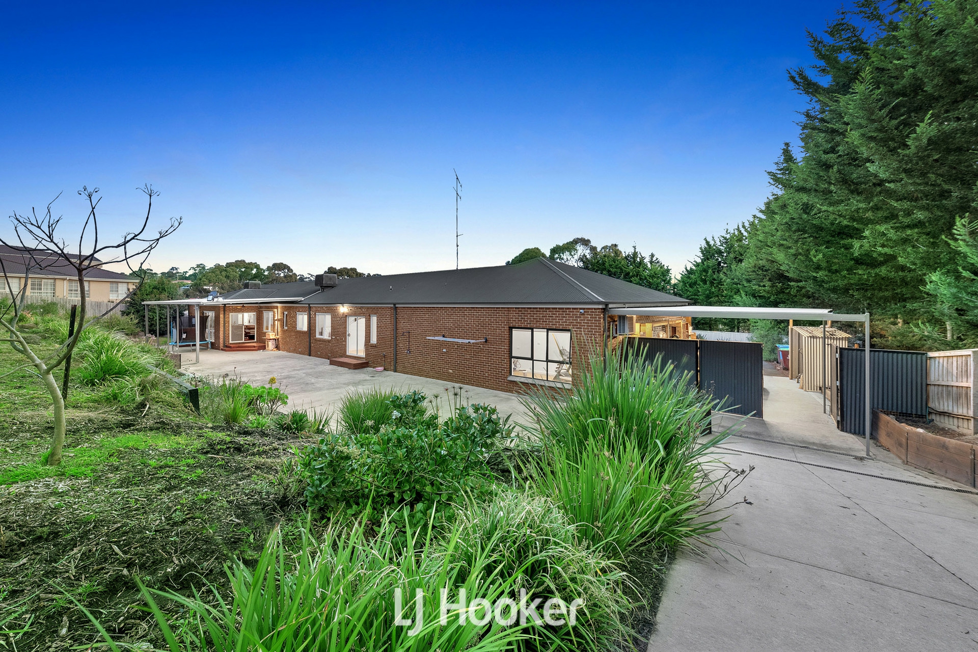 6 Greenview Close, LYSTERFIELD SOUTH