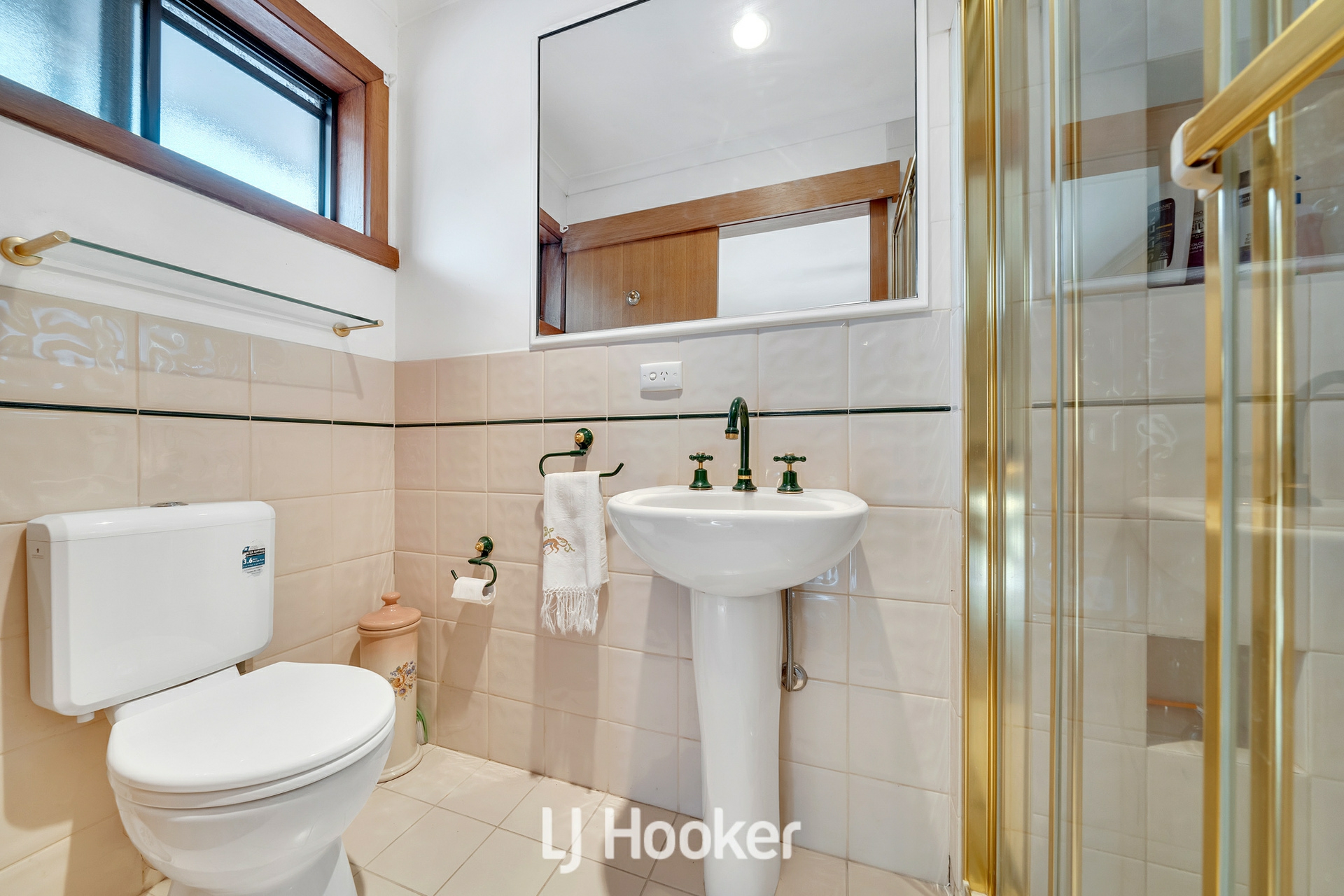 122 Rawdon Hill Drive, DANDENONG NORTH