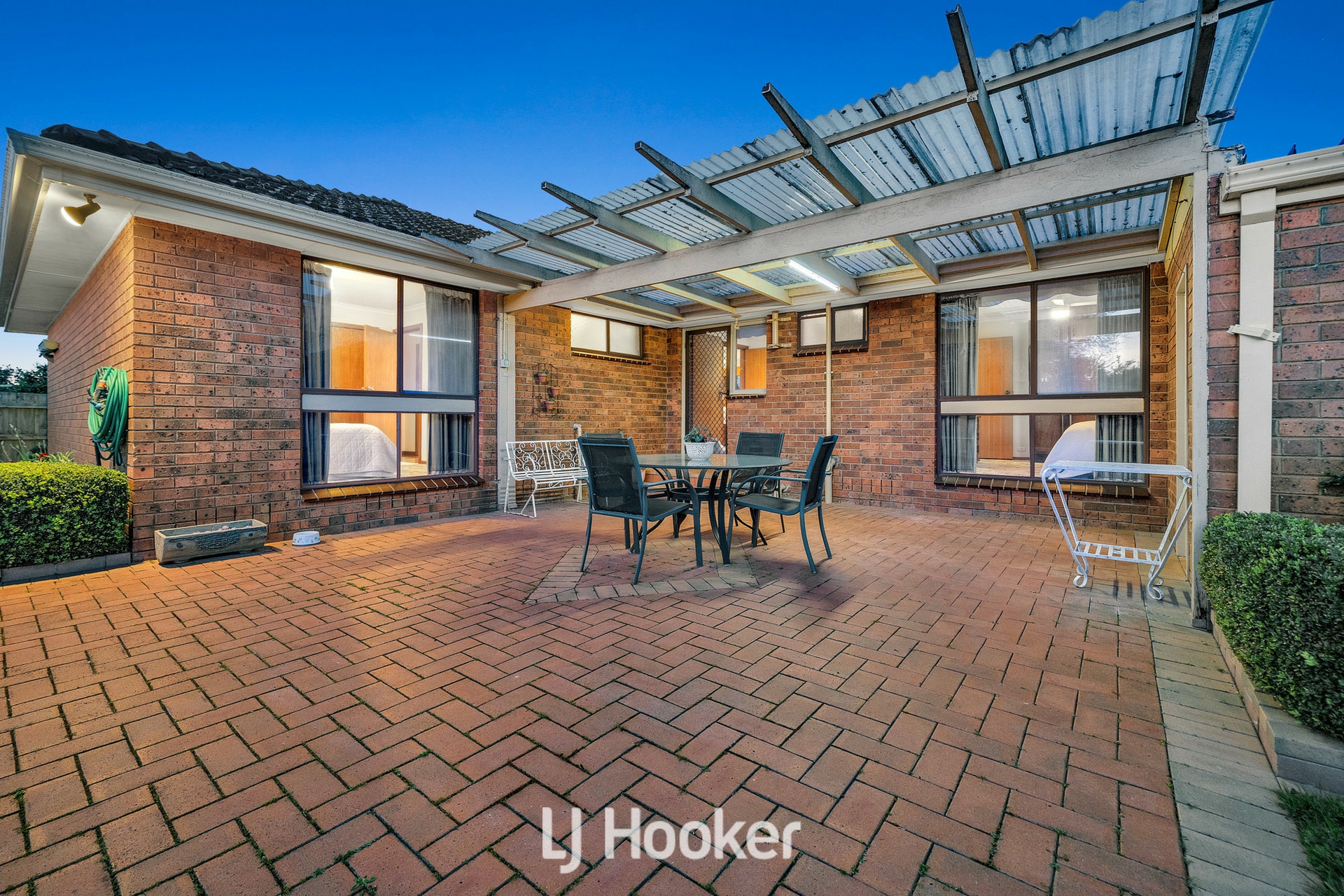 122 Rawdon Hill Drive, DANDENONG NORTH